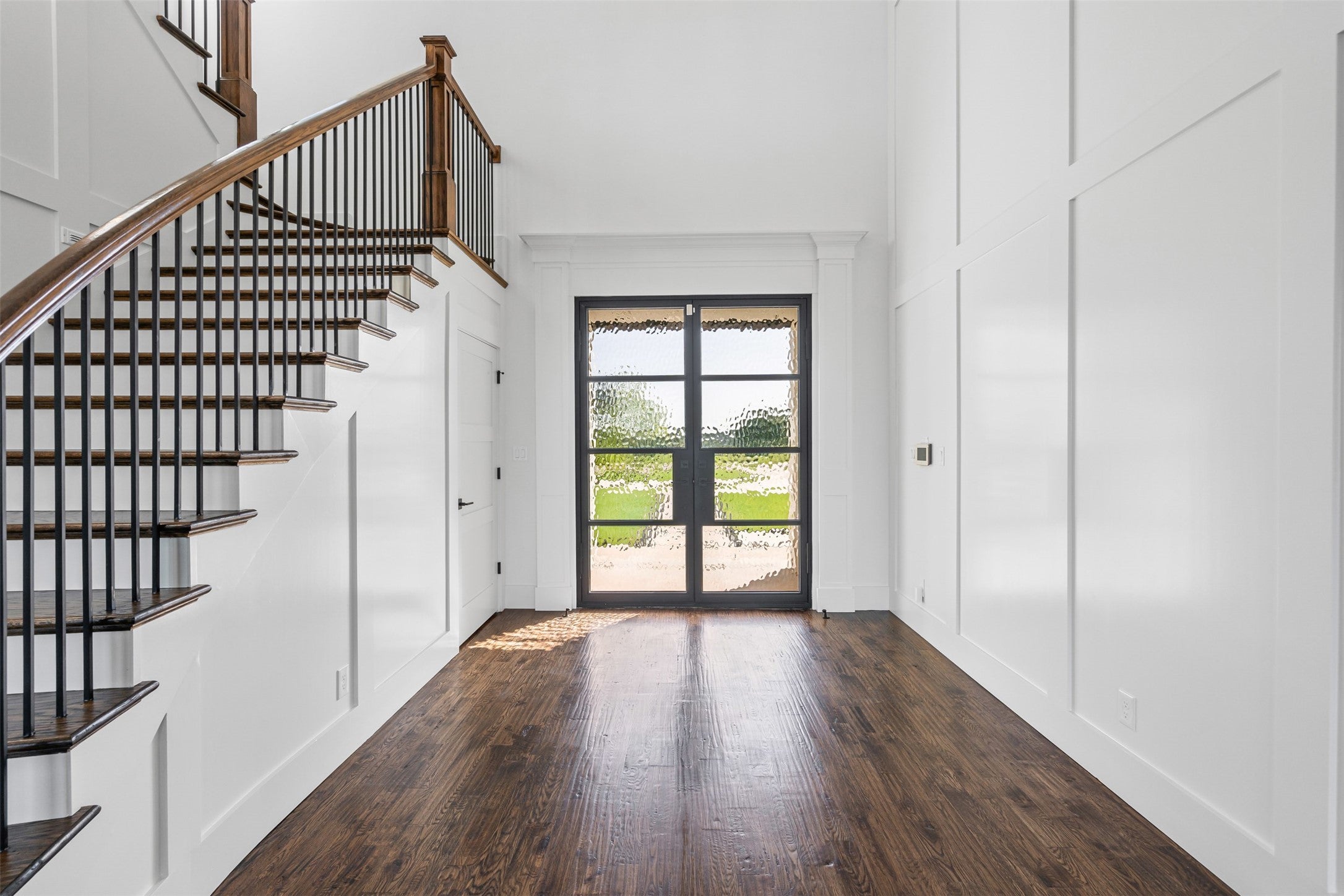 Granbury, Texas, 76048, United States, 5 Bedrooms Bedrooms, ,7 BathroomsBathrooms,Residential,Active,1909834