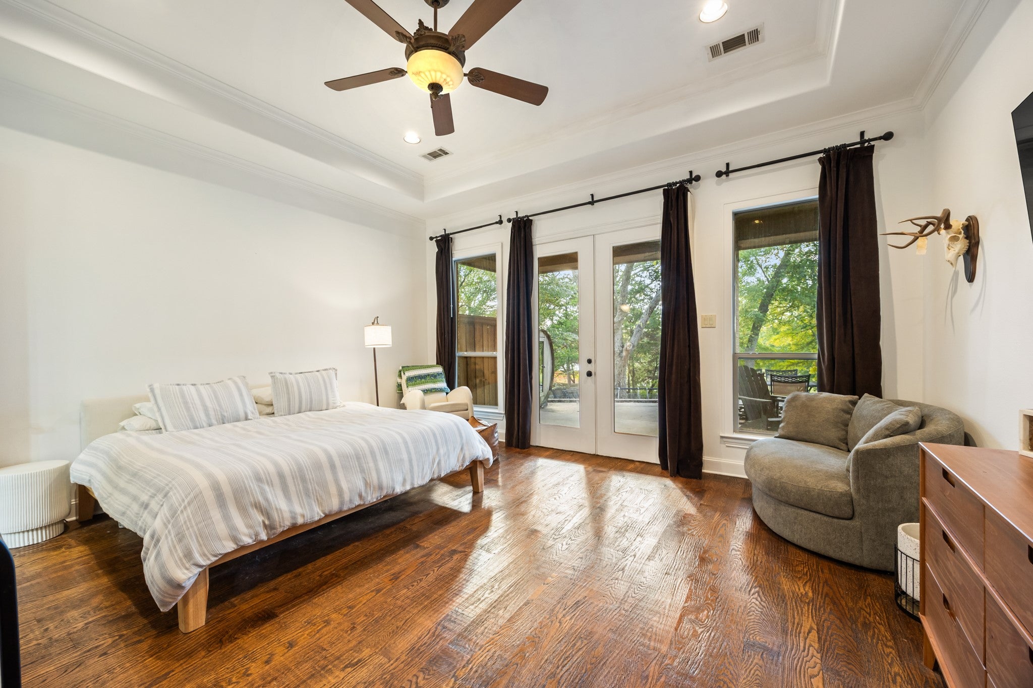 Midlothian, Texas, 76065, United States, 4 Bedrooms Bedrooms, ,4 BathroomsBathrooms,Residential,Active,1992317