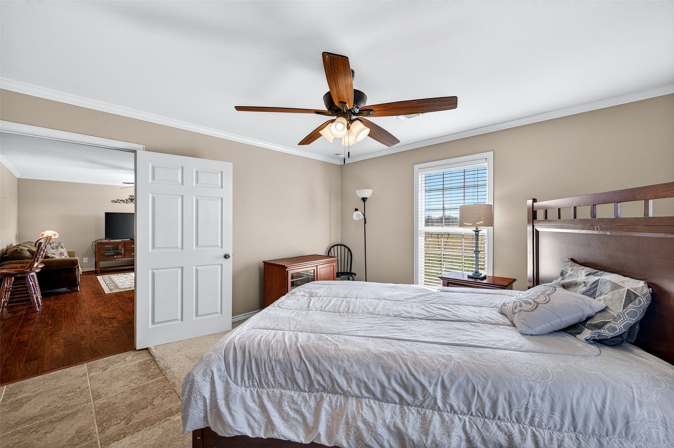 Sherman, Texas, 75090, United States, 3 Bedrooms Bedrooms, ,2 BathroomsBathrooms,Residential,Active,2006784