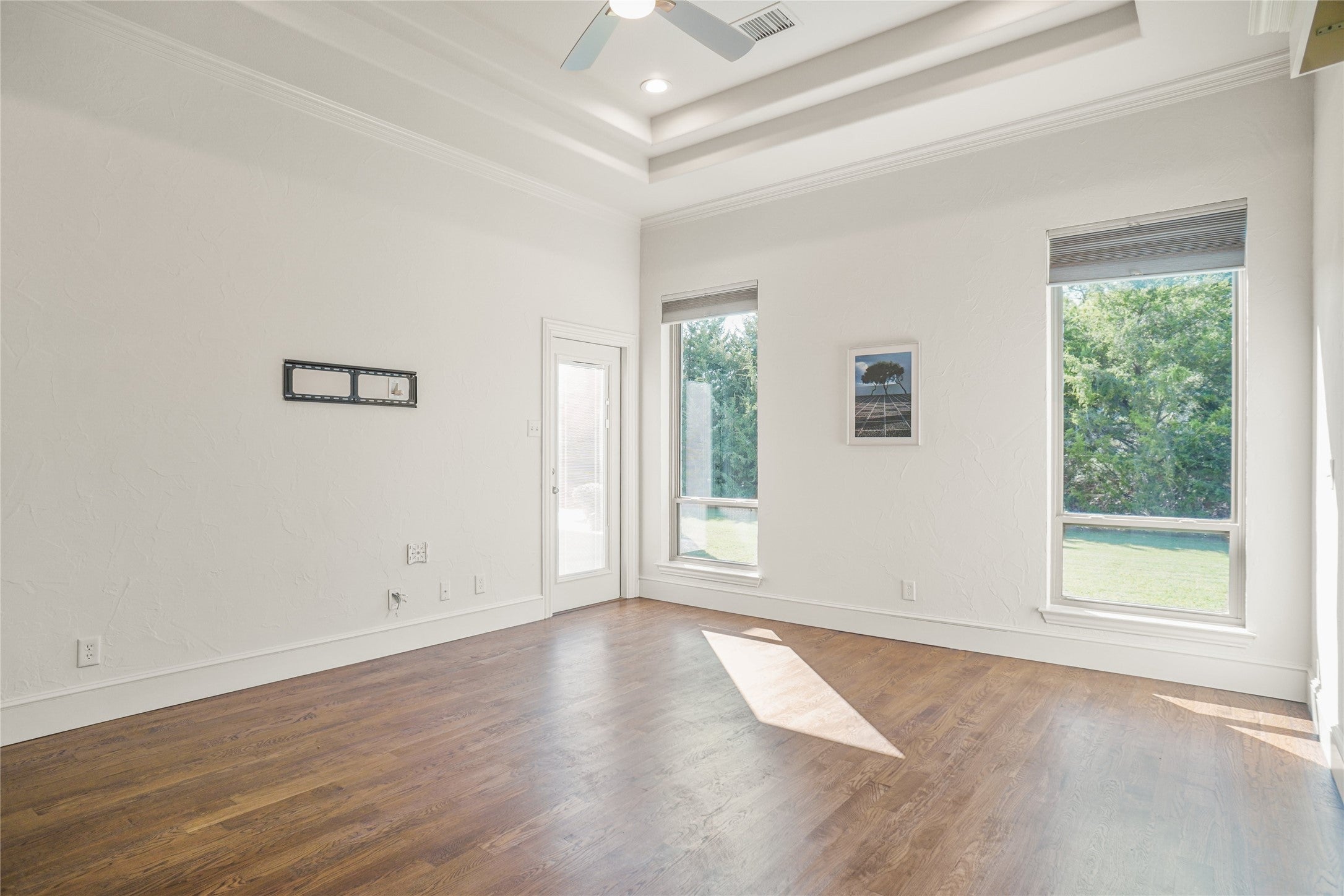 Southlake, Texas, 76092, United States, 4 Bedrooms Bedrooms, ,4 BathroomsBathrooms,Residential,Active,1962191