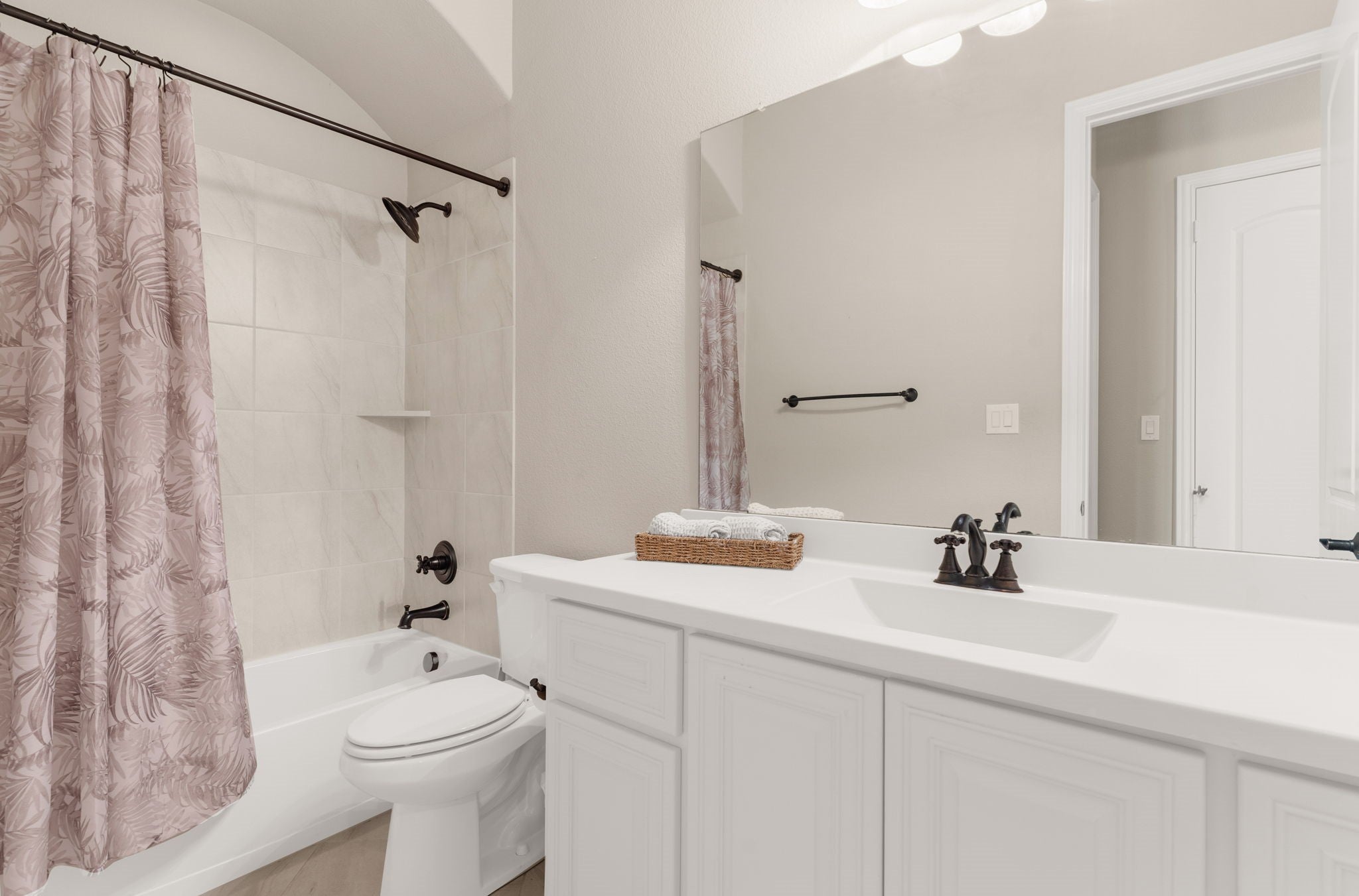 Allen, Texas, 75002, United States, 5 Bedrooms Bedrooms, ,6 BathroomsBathrooms,Residential,Active,1999269