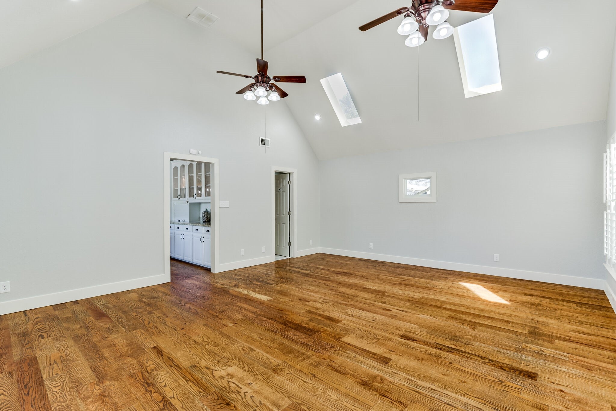 Copper Canyon, Texas, 76226, United States, ,4 BathroomsBathrooms,Residential,Pending,1808155