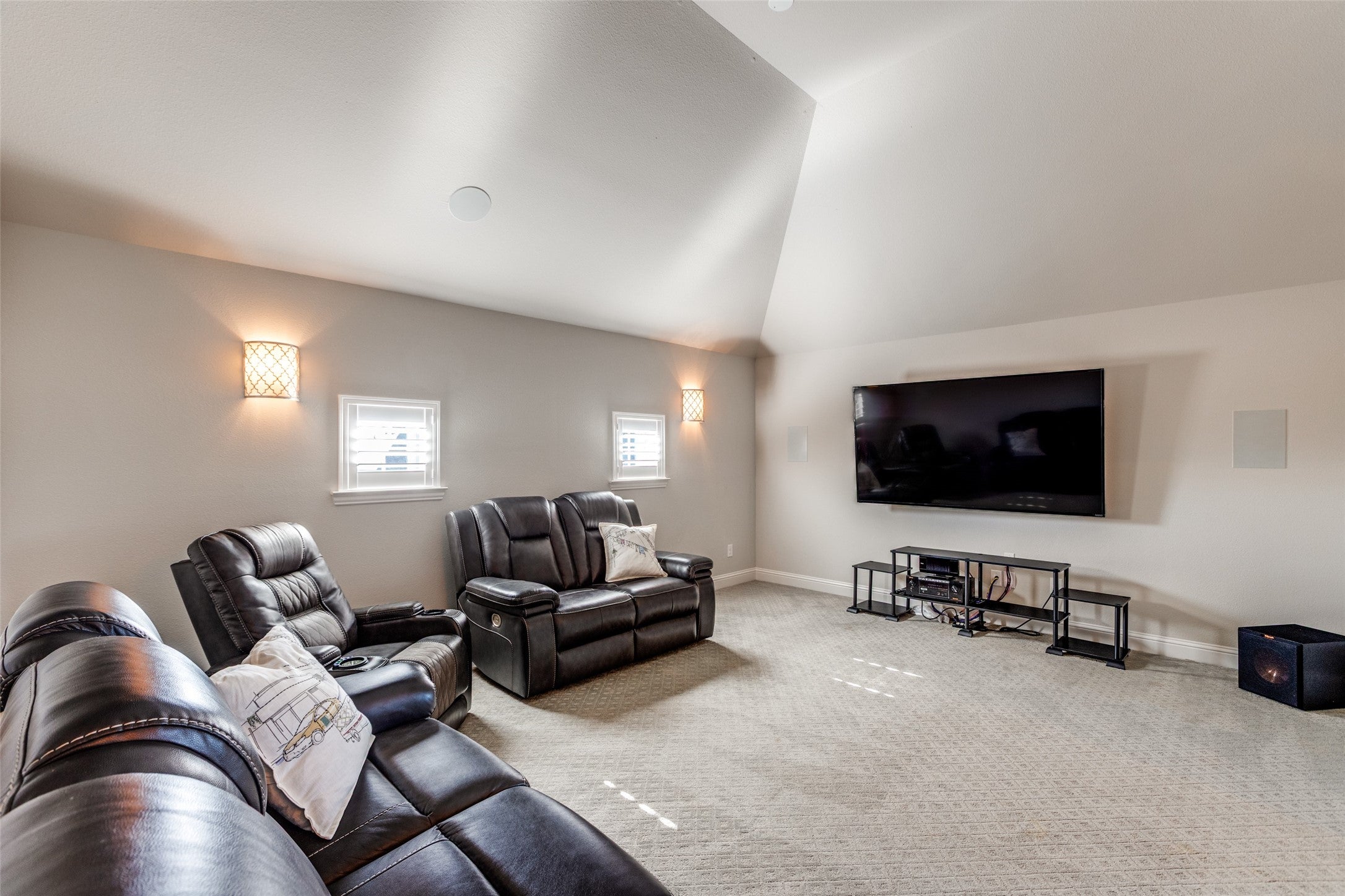 Frisco, Texas, 75033, United States, 5 Bedrooms Bedrooms, ,4 BathroomsBathrooms,Residential,Active,1971778