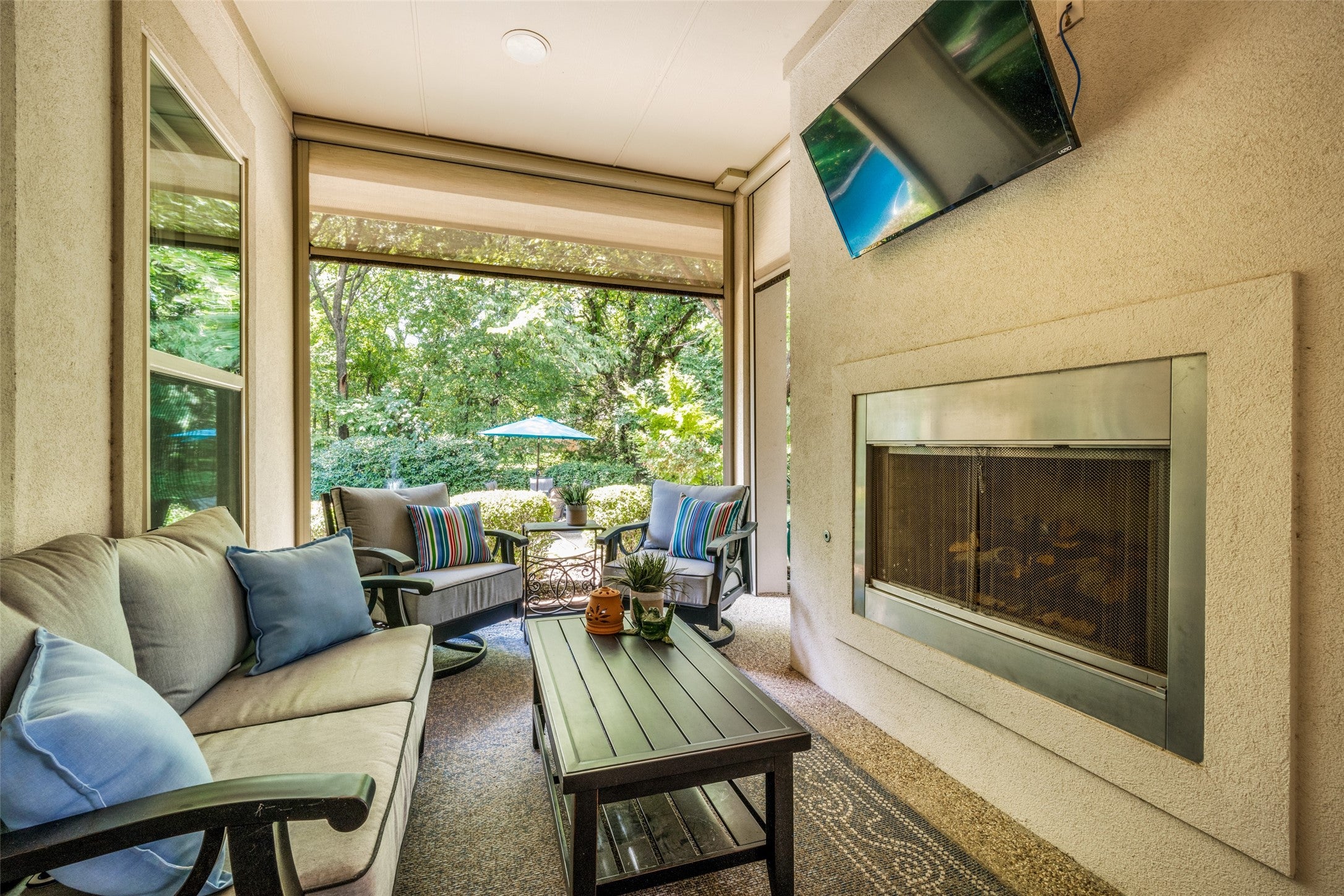 Southlake, Texas, 76092, United States, 4 Bedrooms Bedrooms, ,5 BathroomsBathrooms,Residential,Active,1963281