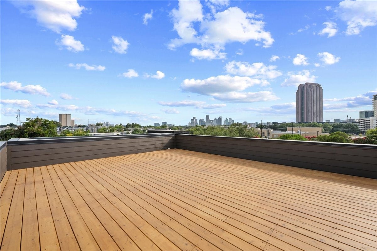 Dallas, Texas, 75204, United States, 4 Bedrooms Bedrooms, ,4 BathroomsBathrooms,Residential,Active,1929706