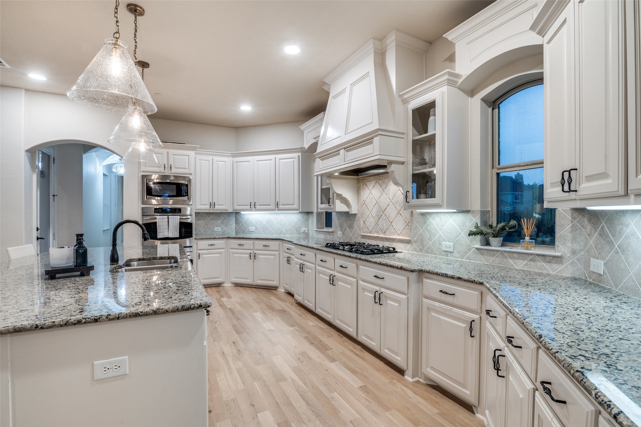 Allen, Texas, 75002, United States, 6 Bedrooms Bedrooms, ,6 BathroomsBathrooms,Residential,Active,1929680
