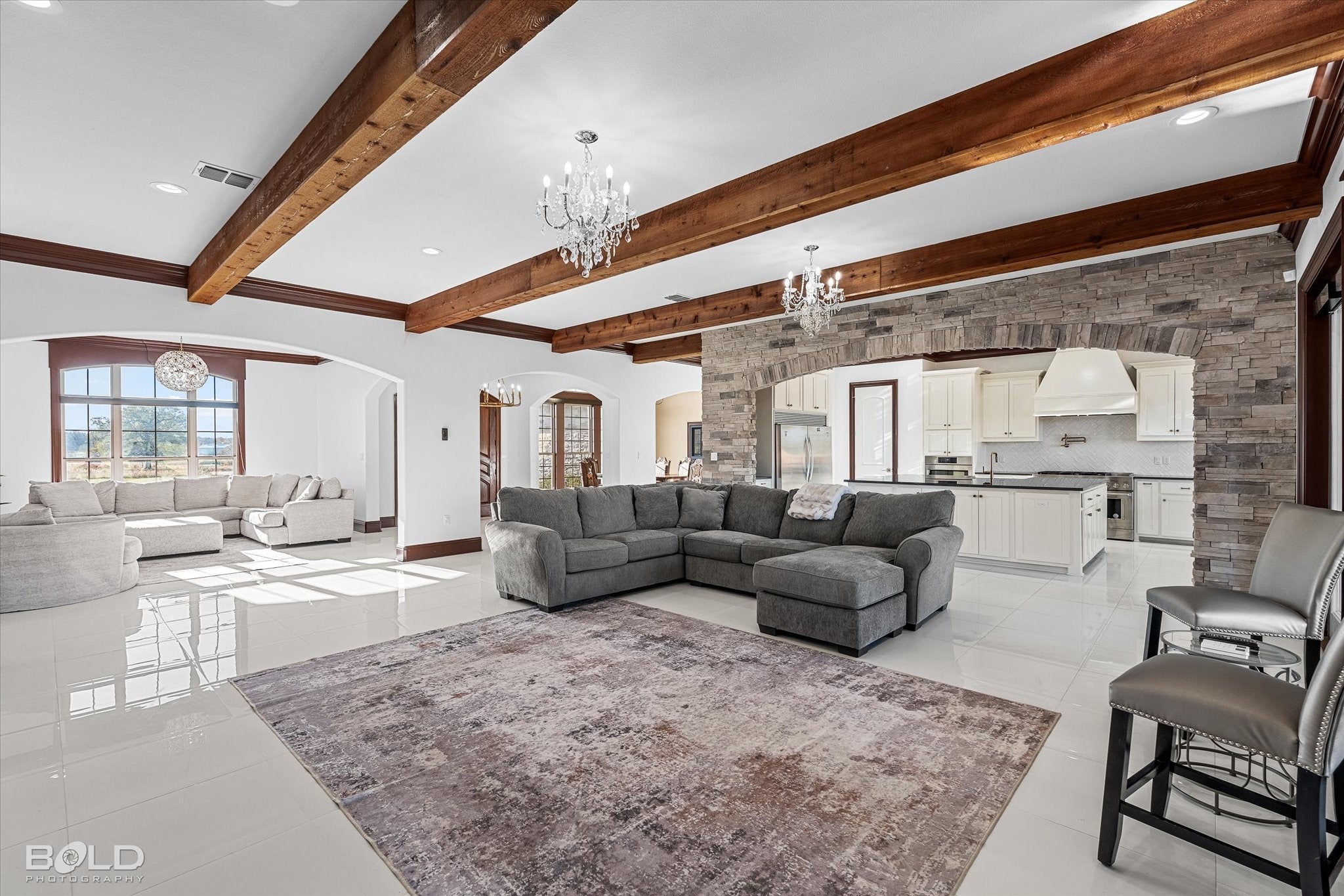 Shreveport, Louisiana, 71107, United States, 4 Bedrooms Bedrooms, ,5 BathroomsBathrooms,Residential,Active,1990582