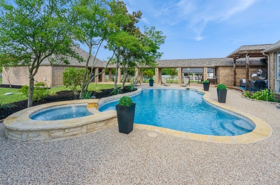Rockwall, Texas, 75032, United States, 5 Bedrooms Bedrooms, ,4 BathroomsBathrooms,Residential,Active,1936444