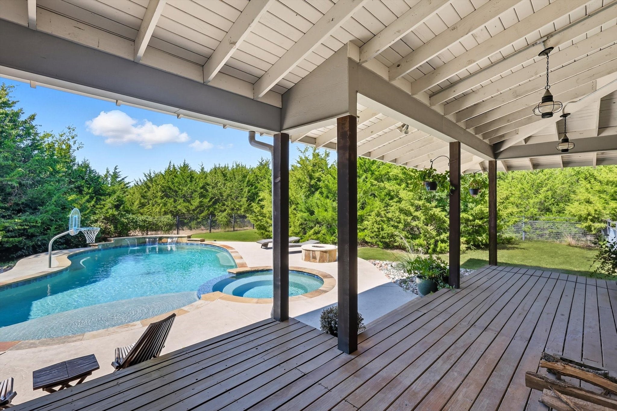 Melissa, Texas, 75454, United States, 3 Bedrooms Bedrooms, ,3 BathroomsBathrooms,Residential,Active,1961952