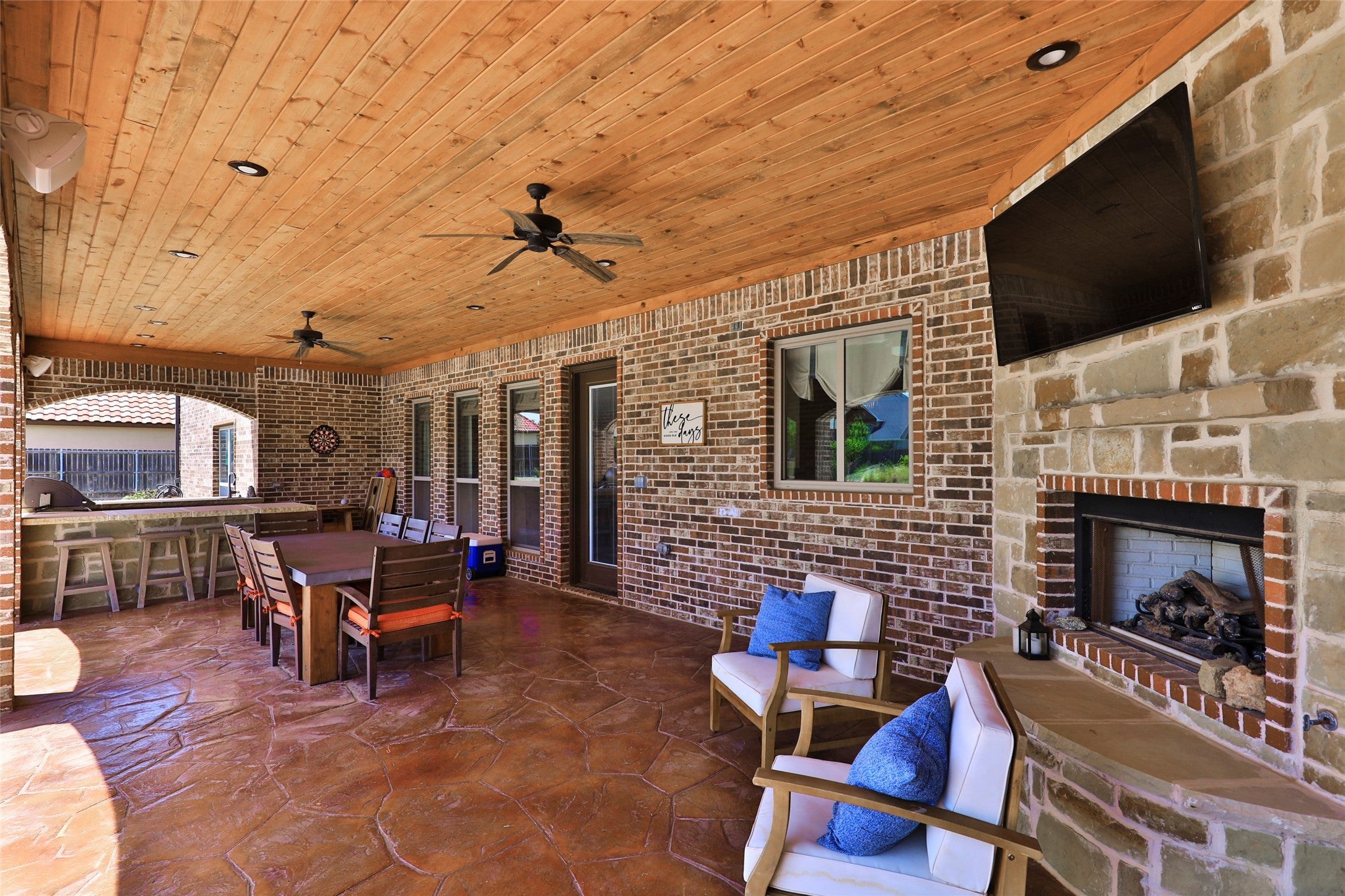 Abilene, Texas, 79602, United States, 5 Bedrooms Bedrooms, ,8 BathroomsBathrooms,Residential,Active,1762874