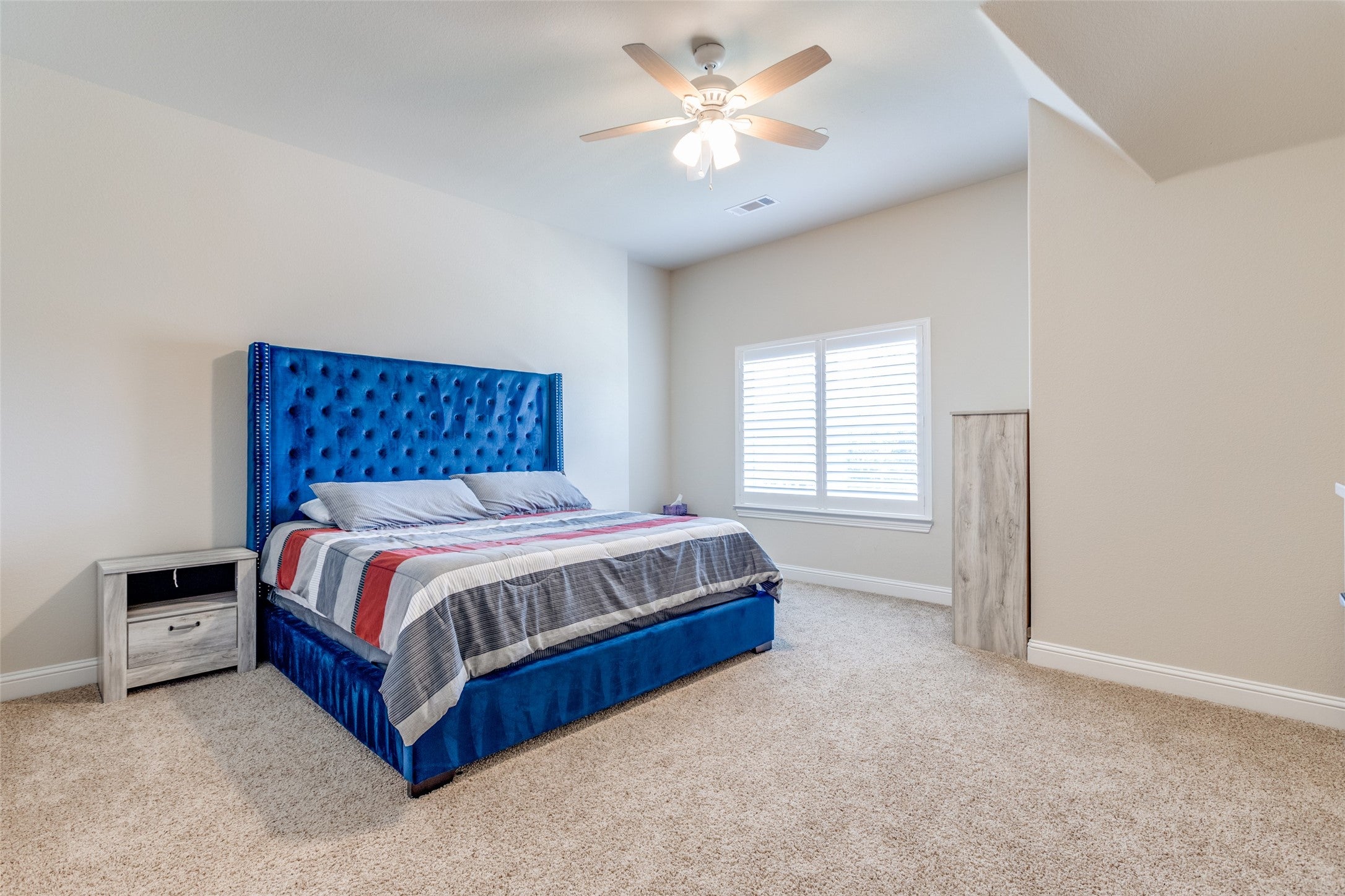 Prosper, Texas, 75078, United States, 5 Bedrooms Bedrooms, ,4 BathroomsBathrooms,Residential,Active,1905373
