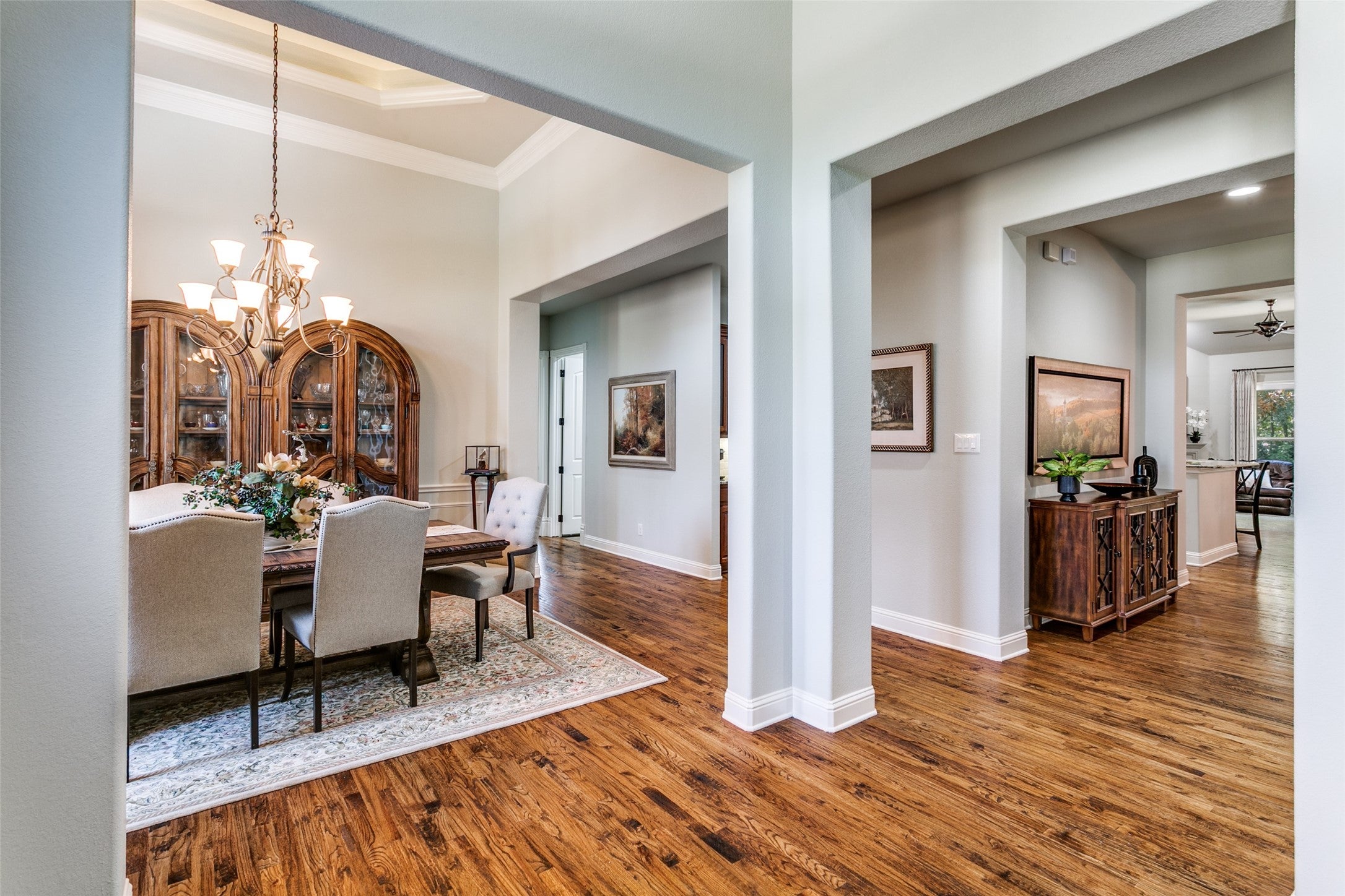 Southlake, Texas, 76092, United States, 4 Bedrooms Bedrooms, ,5 BathroomsBathrooms,Residential,Active,1963281