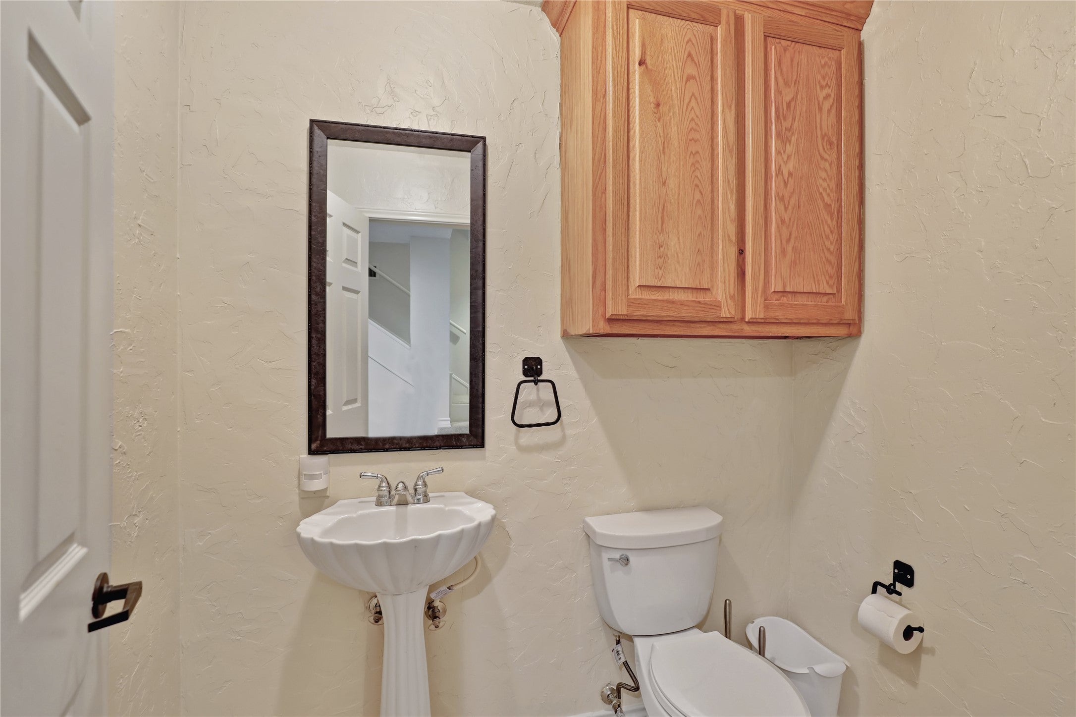 Scroggins, Texas, 75480, United States, 5 Bedrooms Bedrooms, ,5 BathroomsBathrooms,Residential,Active,1781819