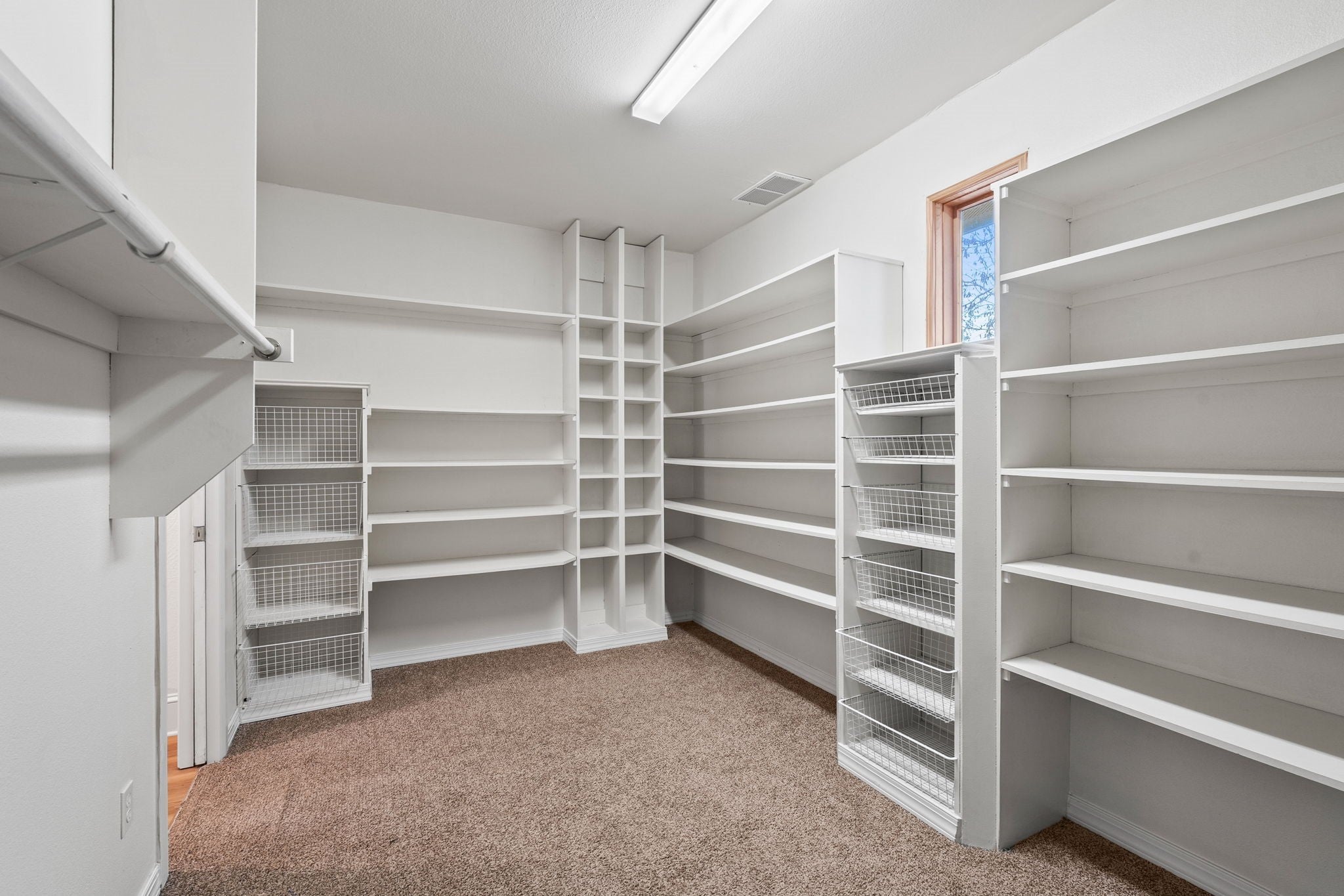 Melissa, Texas, 75454, United States, 3 Bedrooms Bedrooms, ,5 BathroomsBathrooms,Residential,Active,2010583