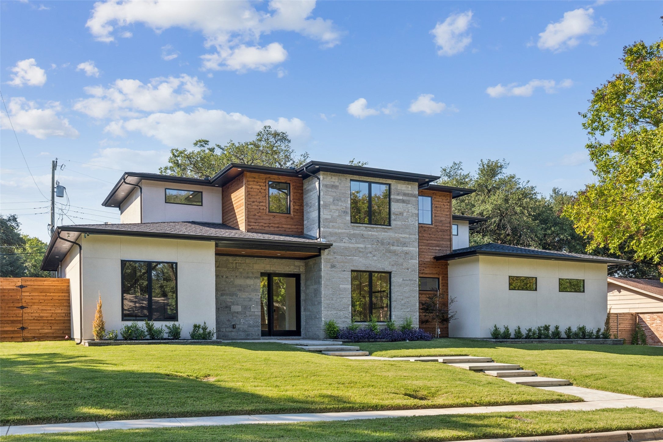 Dallas, Texas, 75229, United States, 5 Bedrooms Bedrooms, ,5 BathroomsBathrooms,Residential,Active,1944089