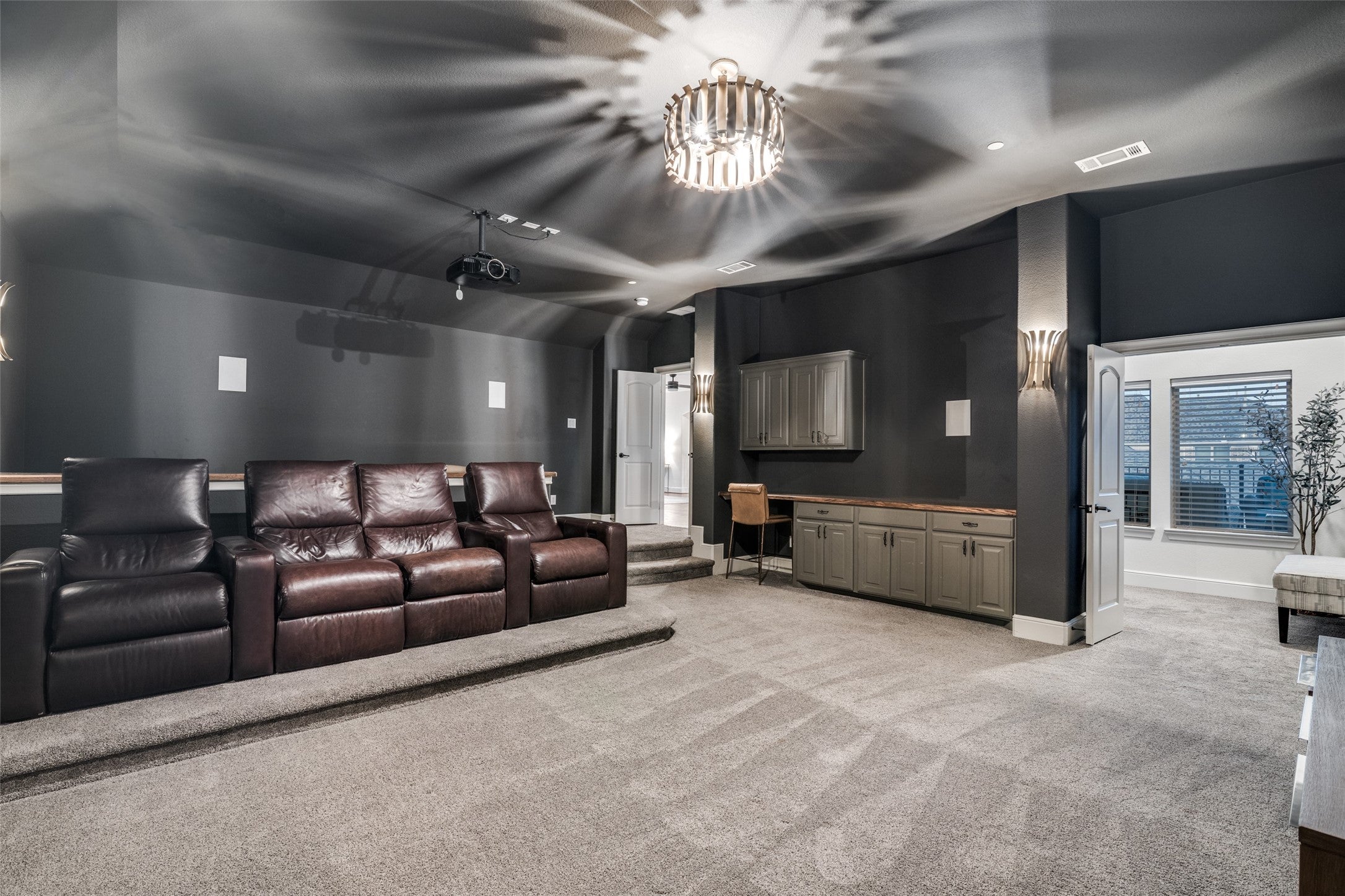 Allen, Texas, 75002, United States, 6 Bedrooms Bedrooms, ,6 BathroomsBathrooms,Residential,Pending,1988728