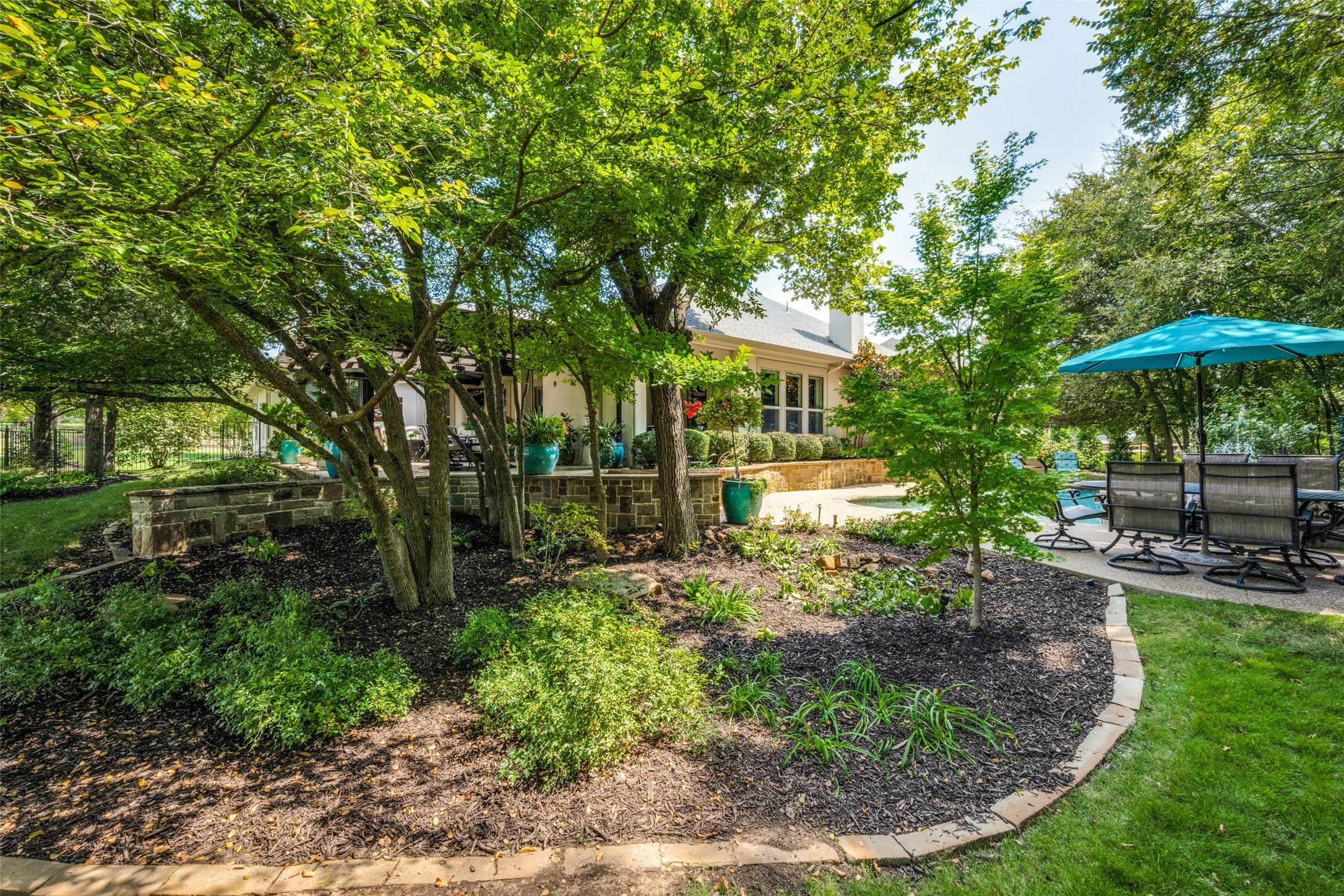 Southlake, Texas, 76092, United States, 4 Bedrooms Bedrooms, ,5 BathroomsBathrooms,Residential,Active,1963281