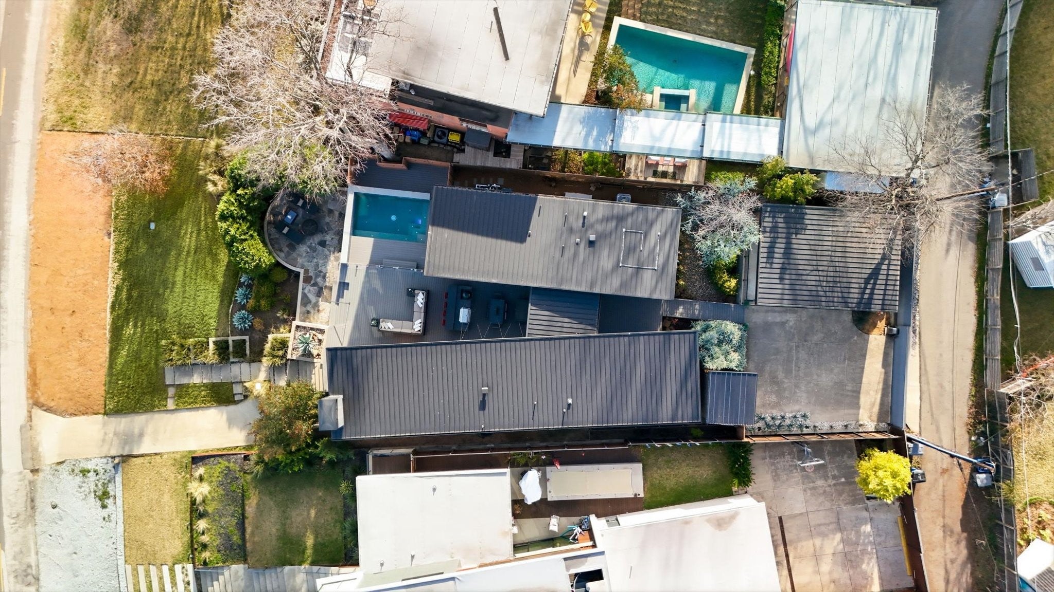 Dallas, Texas, 75218, United States, 3 Bedrooms Bedrooms, ,2 BathroomsBathrooms,Residential,Active,2010190