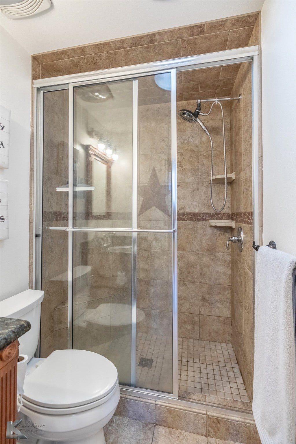 Brownwood, Texas, 76801, United States, ,3 BathroomsBathrooms,Residential,Active,1808343