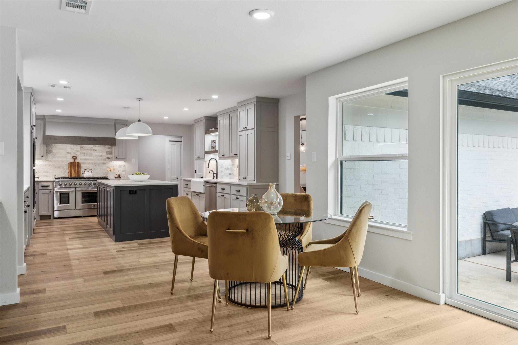 Colleyville, Texas, 76034, United States, 5 Bedrooms Bedrooms, ,4 BathroomsBathrooms,Residential,Active,1832302