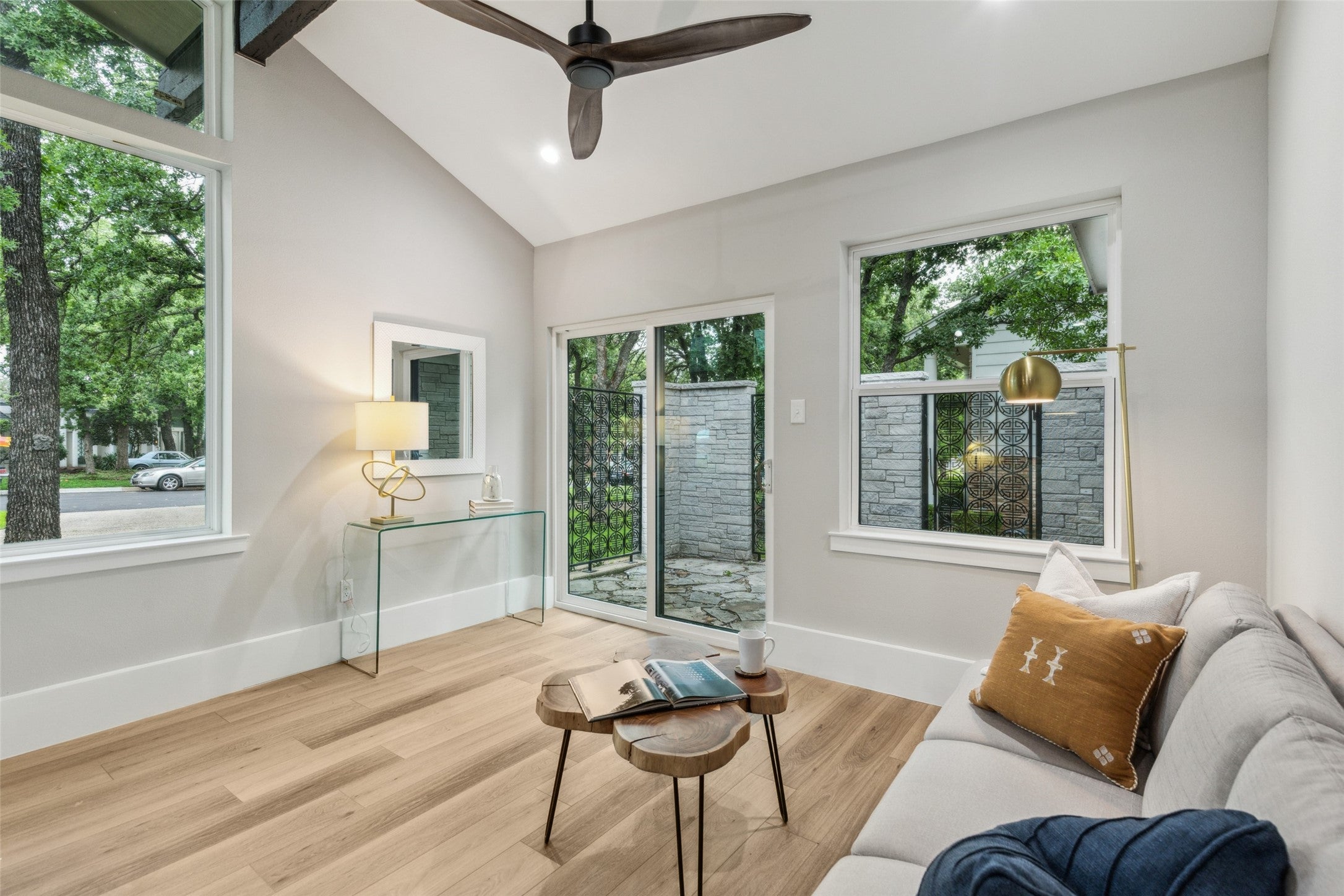 Colleyville, Texas, 76034, United States, 5 Bedrooms Bedrooms, ,4 BathroomsBathrooms,Residential,Active,1832302