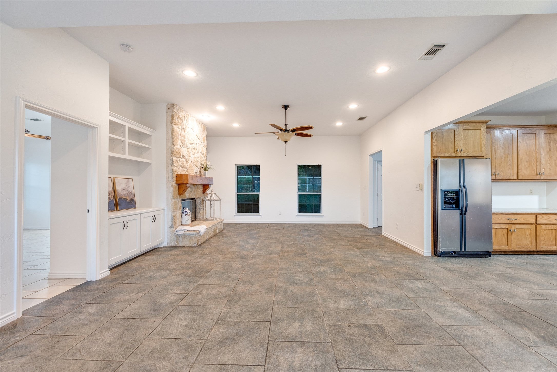 Leonard, Texas, 75452, United States, 2 Bedrooms Bedrooms, ,2 BathroomsBathrooms,Residential,Active,1920262