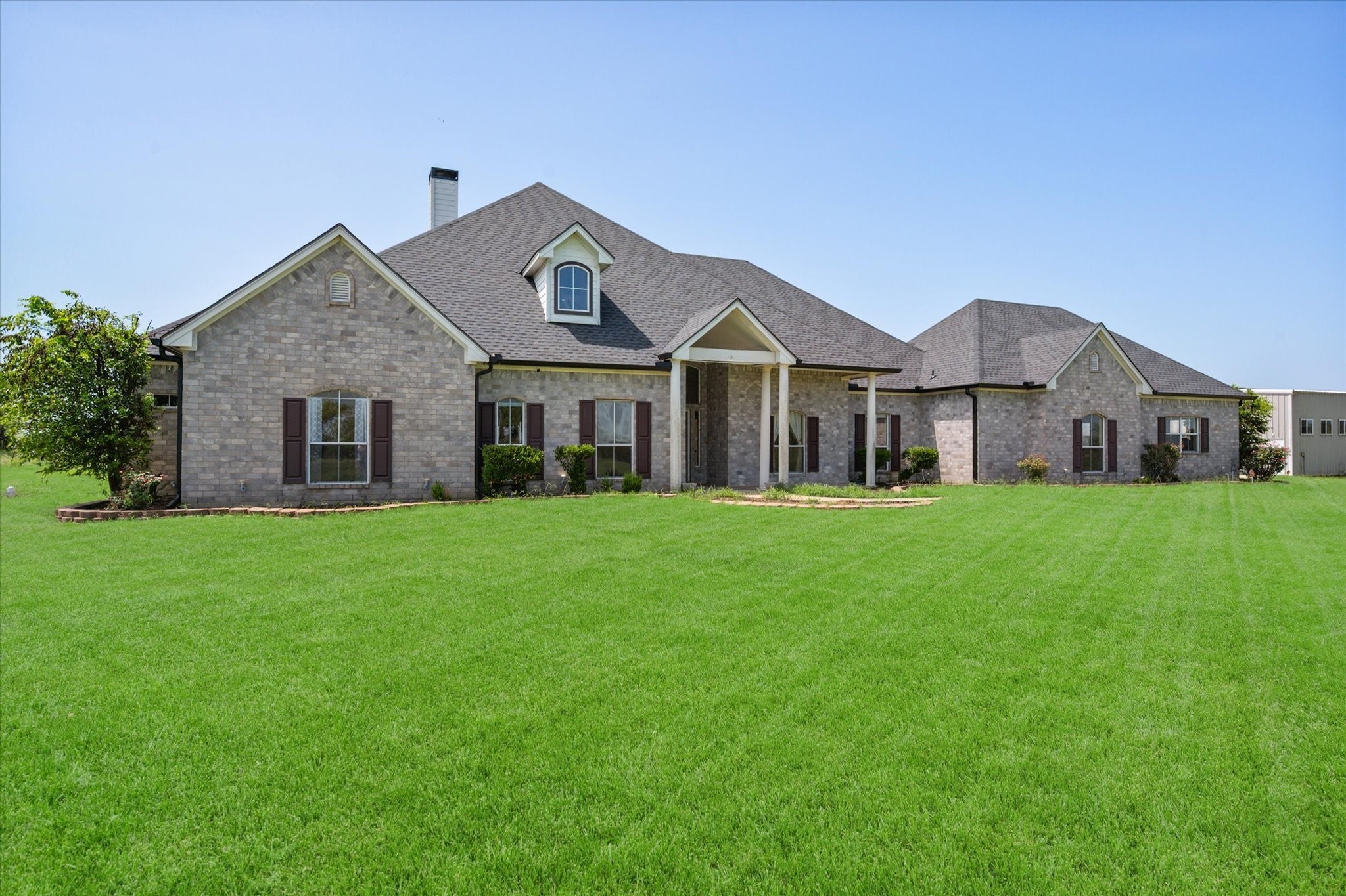 Blooming Grove, Texas, 76626, United States, 4 Bedrooms Bedrooms, ,6 BathroomsBathrooms,Residential,Active,2003548