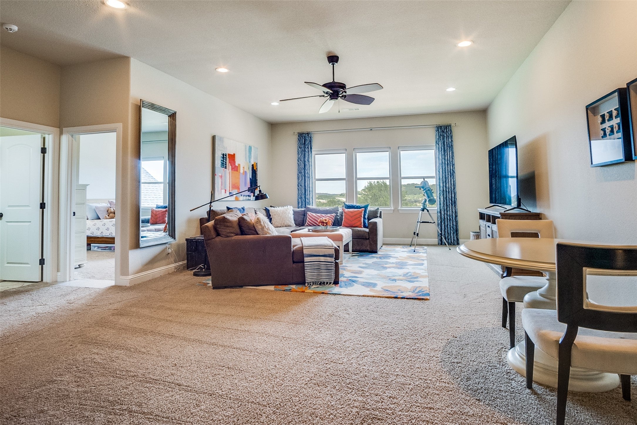Graford, Texas, 76449, United States, 5 Bedrooms Bedrooms, ,4 BathroomsBathrooms,Residential,Active,1902943