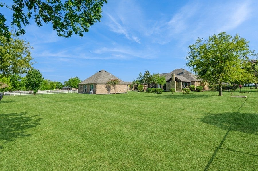 Rockwall, Texas, 75032, United States, 5 Bedrooms Bedrooms, ,4 BathroomsBathrooms,Residential,Active,1936444