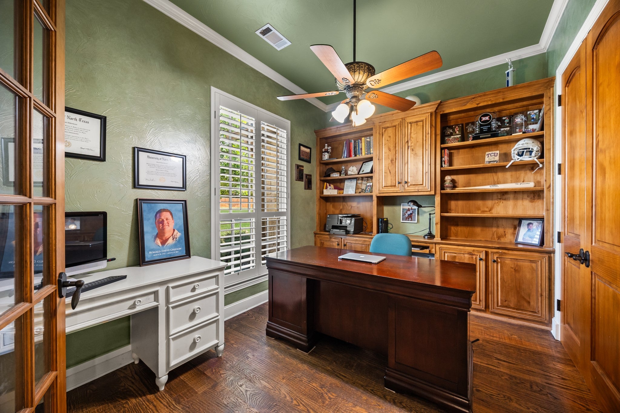 Midlothian, Texas, 76065, United States, 4 Bedrooms Bedrooms, ,4 BathroomsBathrooms,Residential,Active,1992317