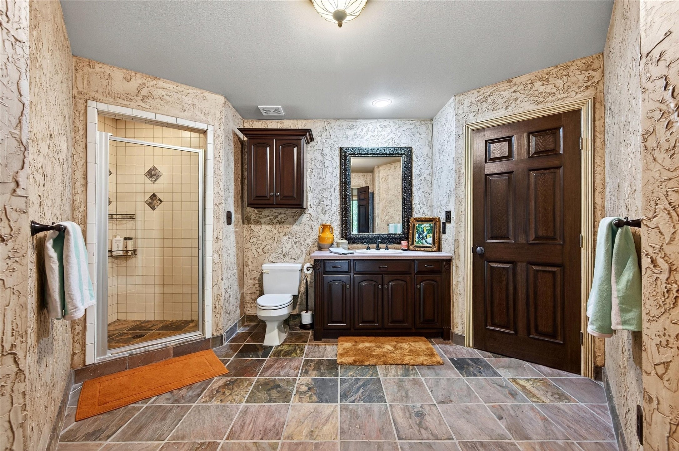 Pottsboro, Texas, 75076, United States, 5 Bedrooms Bedrooms, ,6 BathroomsBathrooms,Residential,Active,1953378