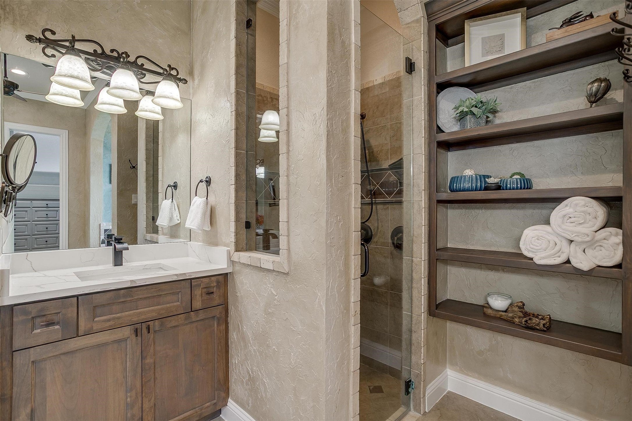 Fort Worth, Texas, 76108, United States, 4 Bedrooms Bedrooms, ,4 BathroomsBathrooms,Residential,Active,1828688