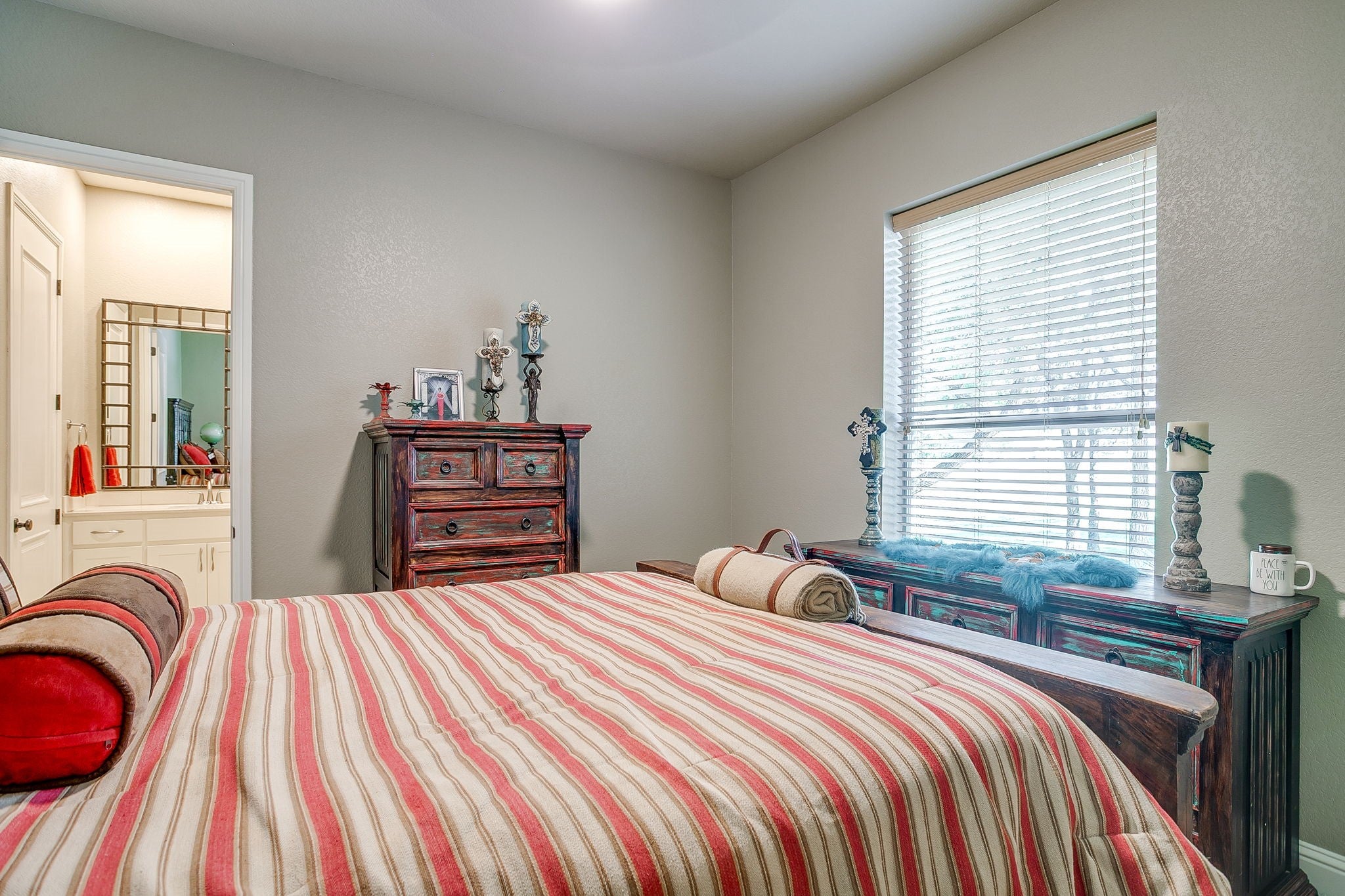 Fort Worth, Texas, 76108, United States, 5 Bedrooms Bedrooms, ,6 BathroomsBathrooms,Residential,Active,1922287