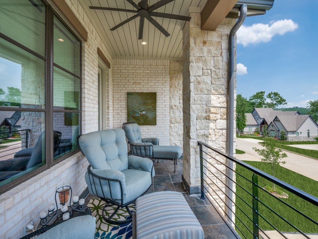 Tyler, Texas, 75709, United States, 4 Bedrooms Bedrooms, ,5 BathroomsBathrooms,Residential,Active,2015815