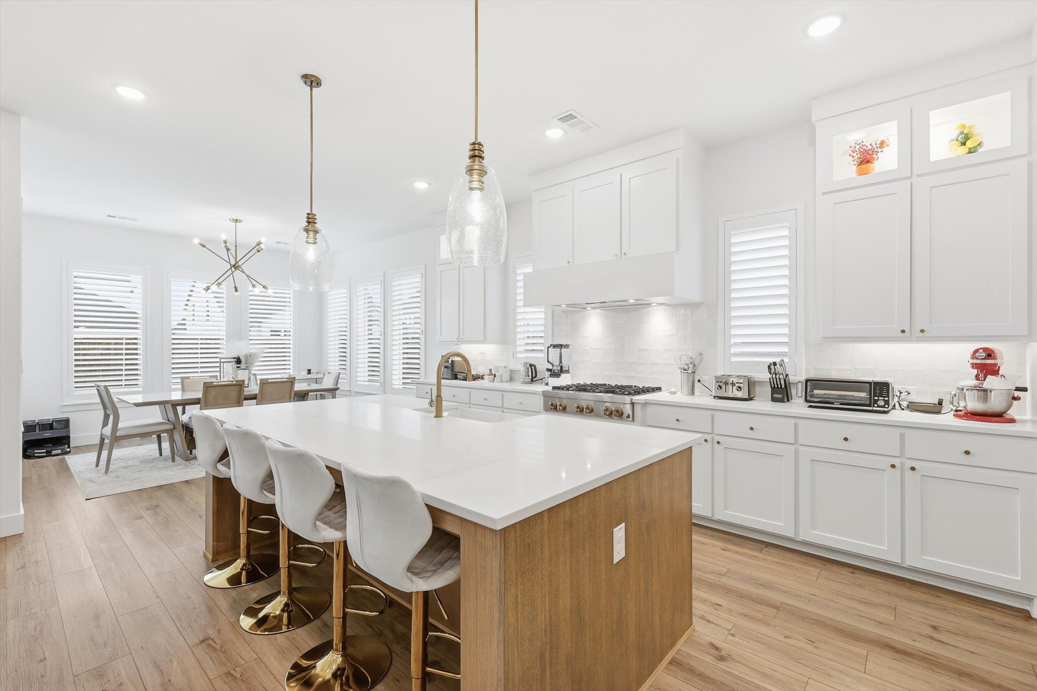 Frisco, Texas, 75033, United States, 5 Bedrooms Bedrooms, ,6 BathroomsBathrooms,Residential,Active,2007336