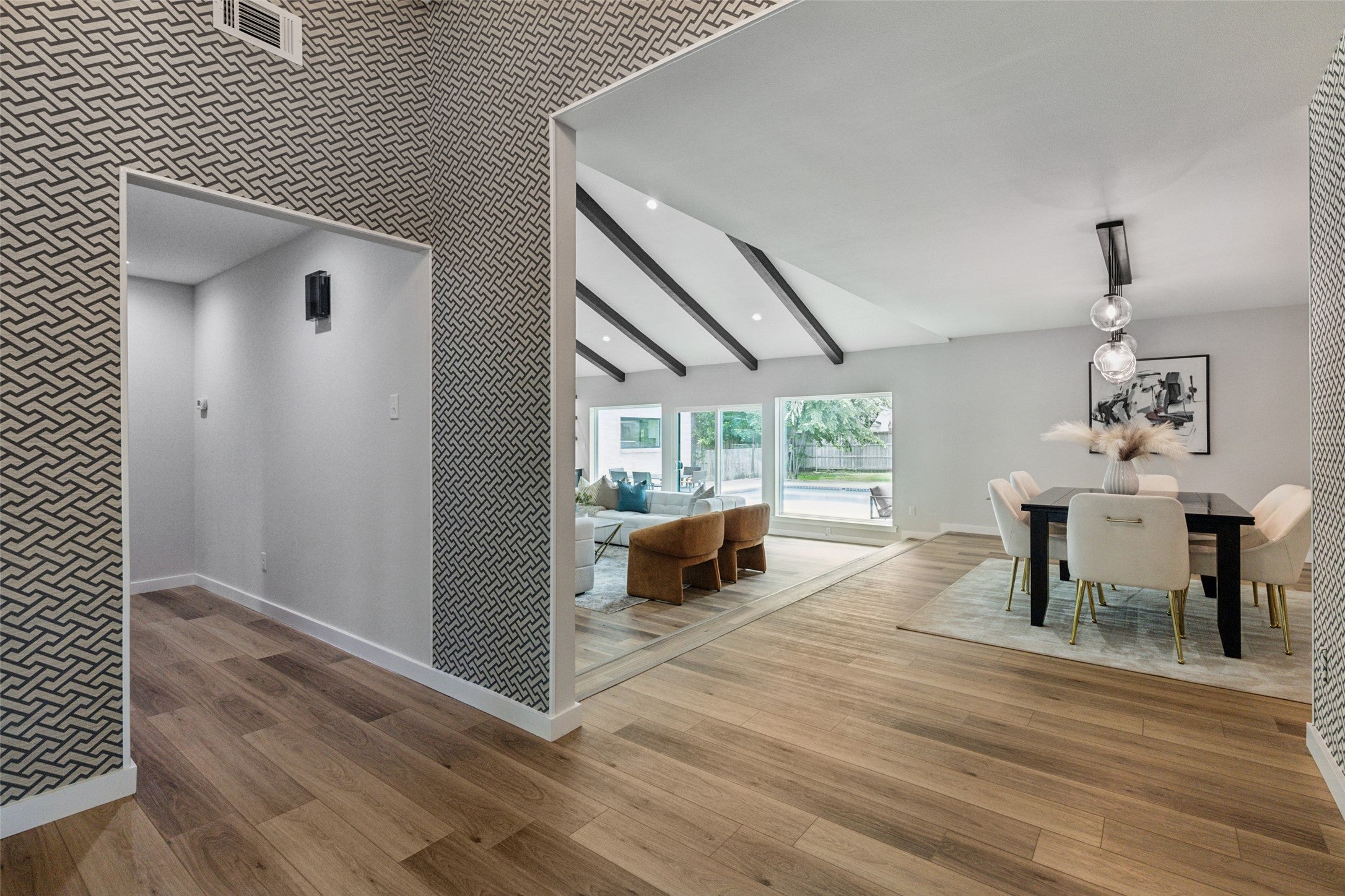 Colleyville, Texas, 76034, United States, 5 Bedrooms Bedrooms, ,4 BathroomsBathrooms,Residential,Active,1832302