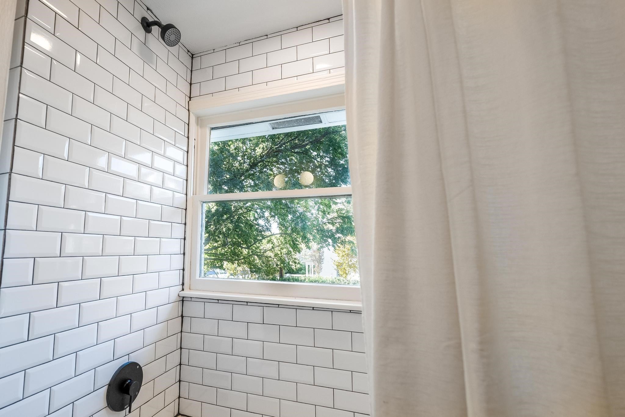 Mckinney, Texas, 75069, United States, 4 Bedrooms Bedrooms, ,4 BathroomsBathrooms,Residential,Active,1936375