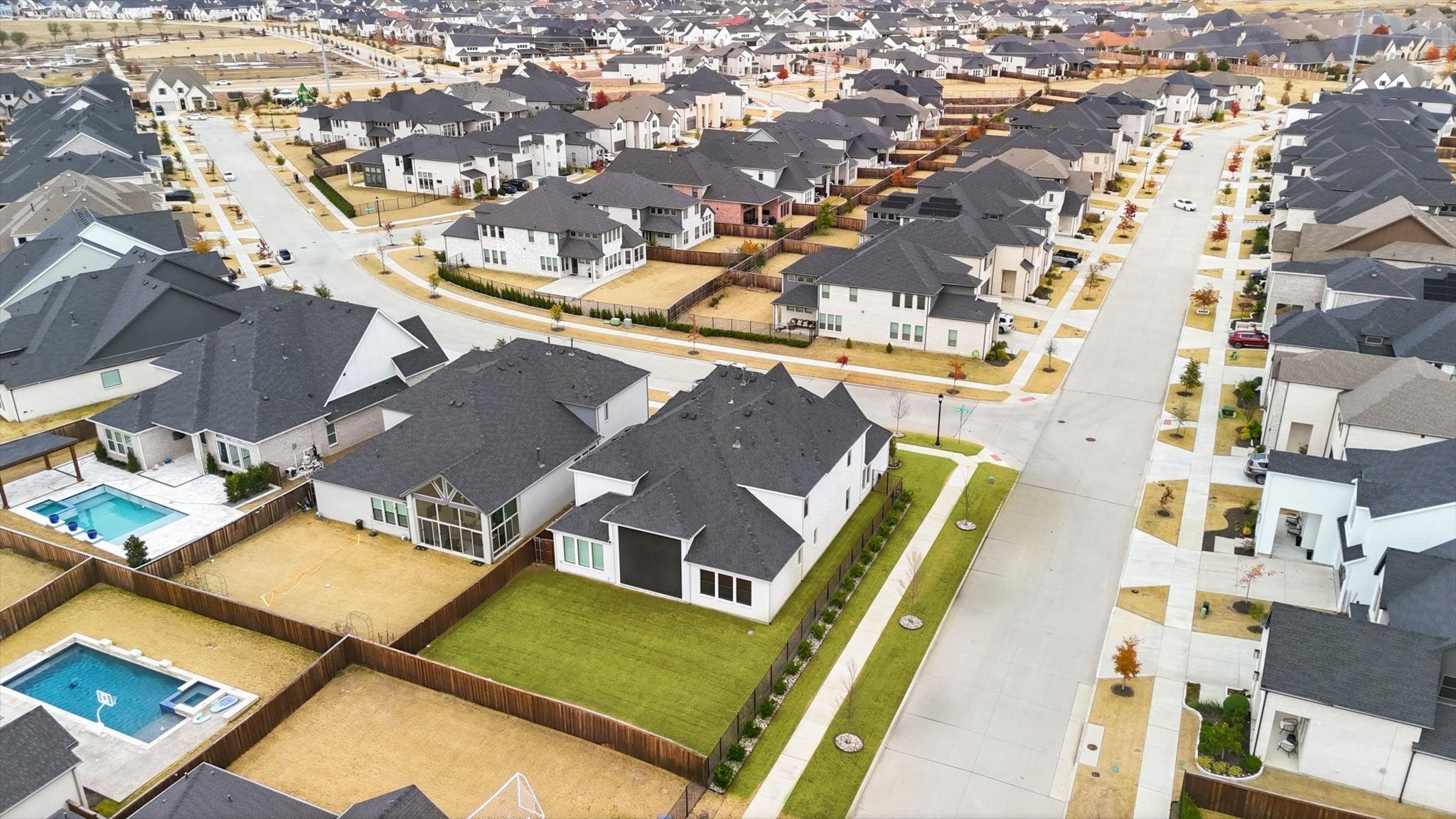 Frisco, Texas, 75033, United States, 5 Bedrooms Bedrooms, ,6 BathroomsBathrooms,Residential,Active,2007336