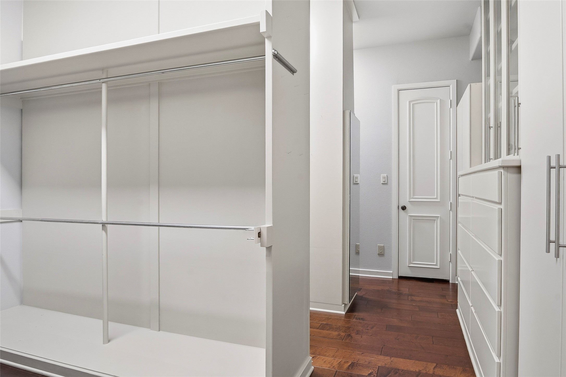 Flower Mound, Texas, 75022, United States, 4 Bedrooms Bedrooms, ,6 BathroomsBathrooms,Residential,Active,1972143