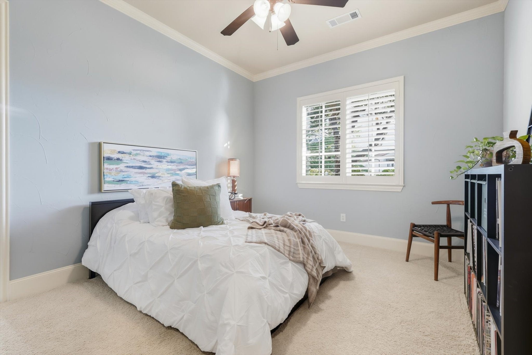 Carrollton, Texas, 75010, United States, 4 Bedrooms Bedrooms, ,7 BathroomsBathrooms,Residential,Active,1960128