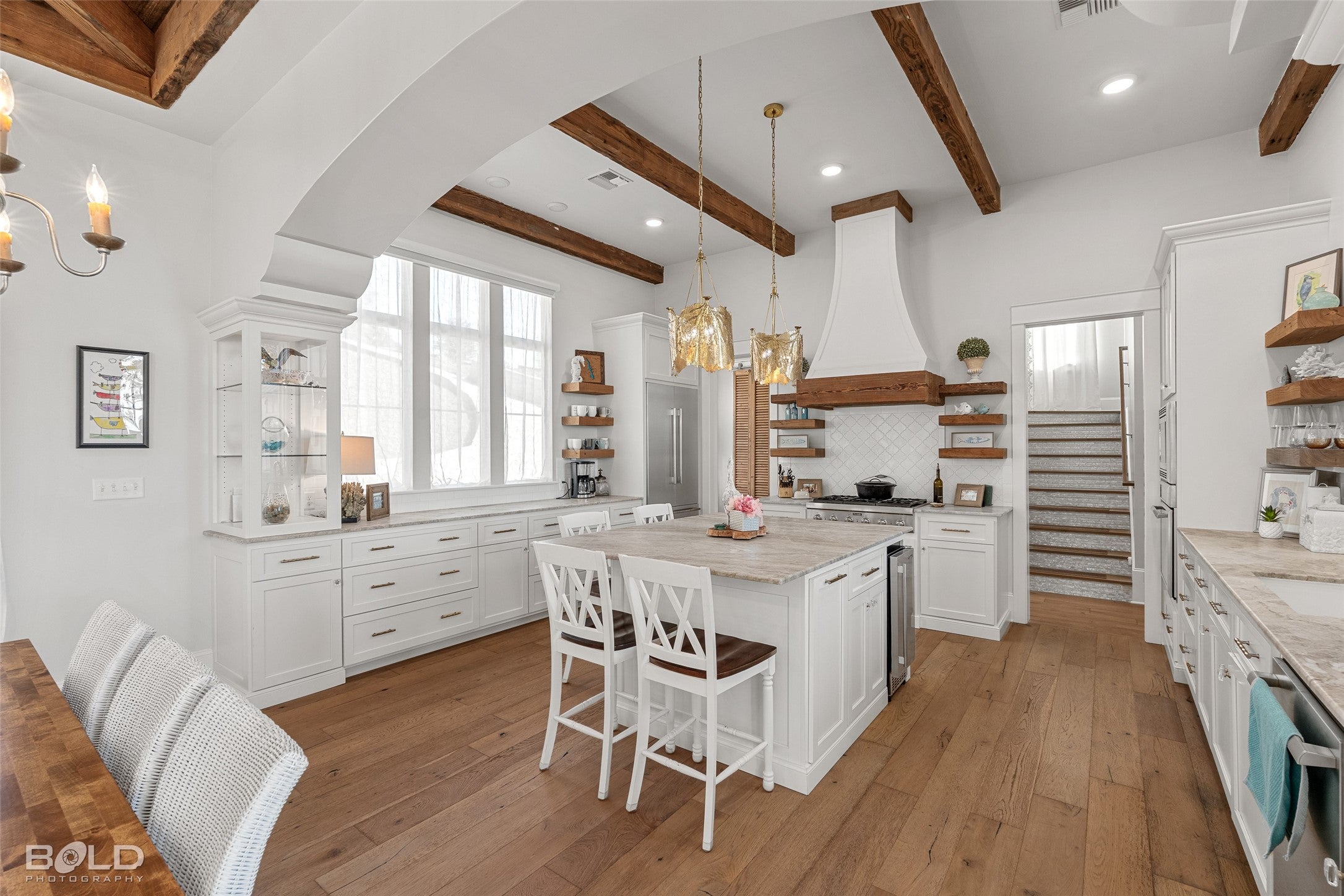 Many, Louisiana, 71449, United States, 3 Bedrooms Bedrooms, ,4 BathroomsBathrooms,Residential,Active,1993970