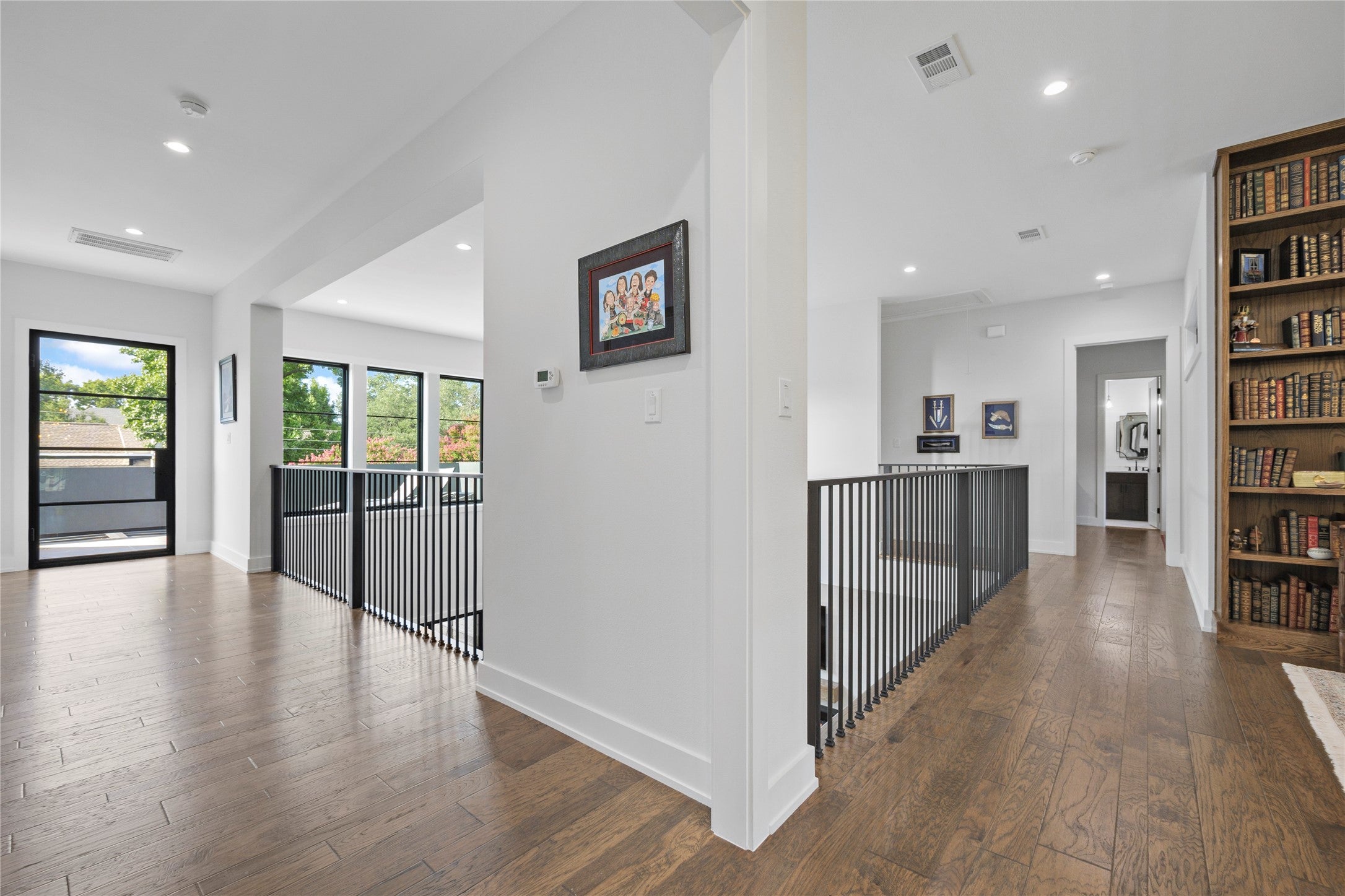 Dallas, Texas, 75244, United States, 5 Bedrooms Bedrooms, ,7 BathroomsBathrooms,Residential,Active,1905372