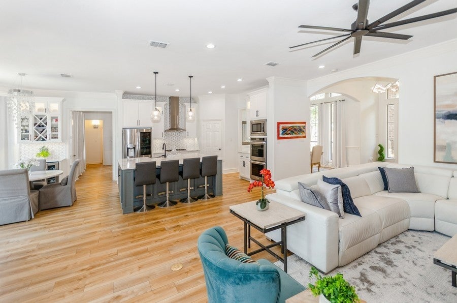 Rockwall, Texas, 75032, United States, 5 Bedrooms Bedrooms, ,4 BathroomsBathrooms,Residential,Active,1936444