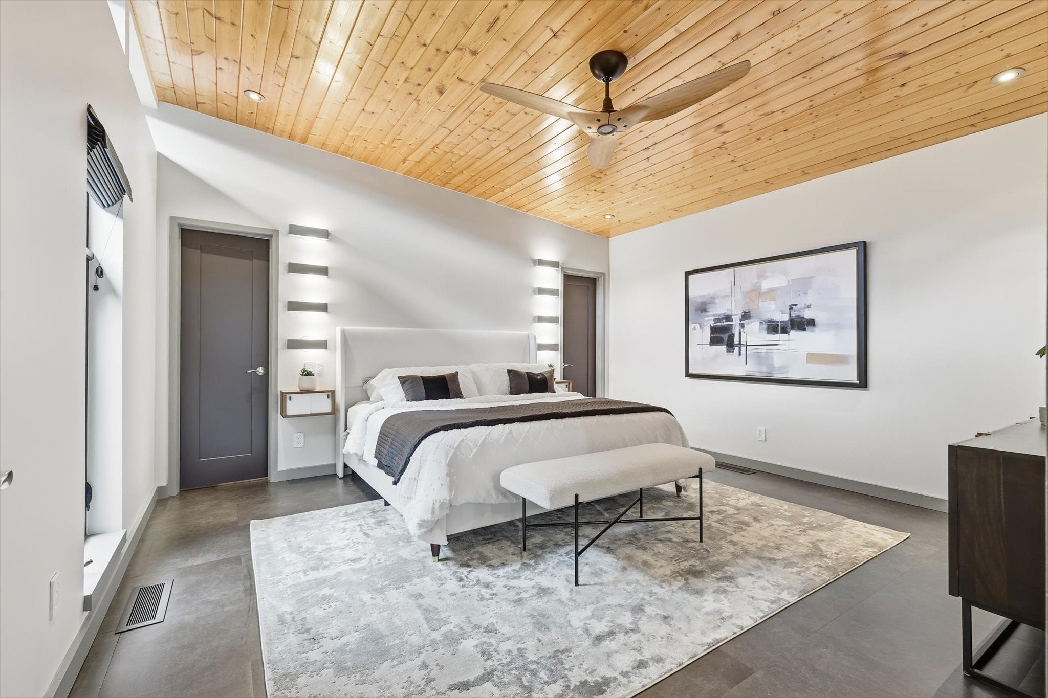 Dallas, Texas, 75218, United States, 3 Bedrooms Bedrooms, ,2 BathroomsBathrooms,Residential,Active,2010190