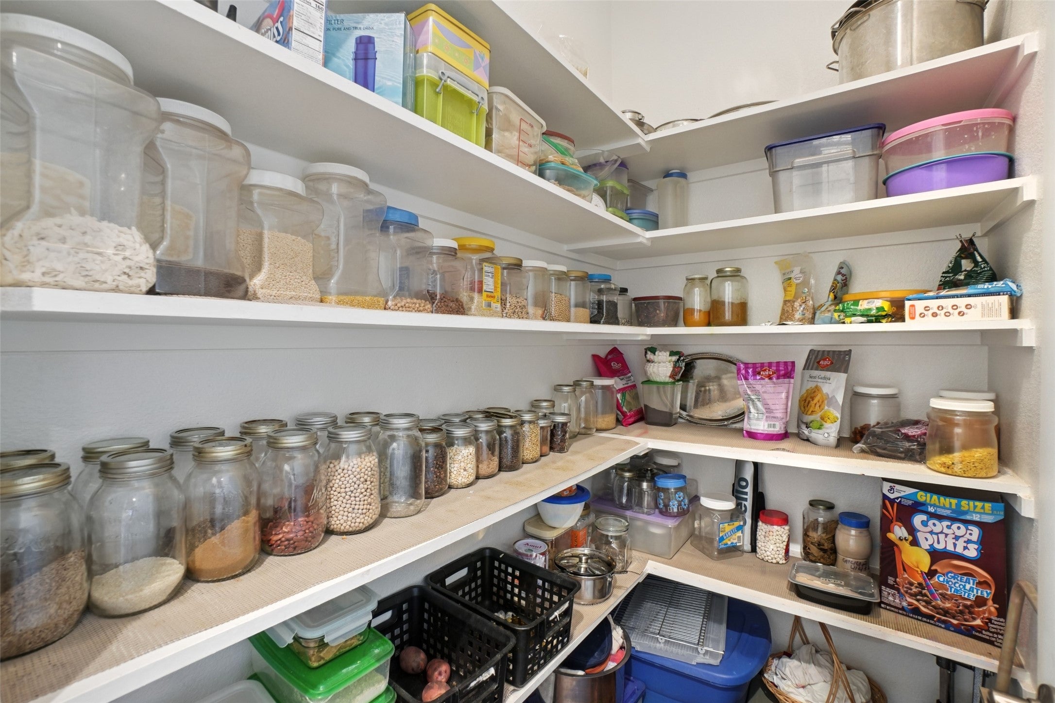 Irving, Texas, 75039, United States, 5 Bedrooms Bedrooms, ,5 BathroomsBathrooms,Residential,Active,1997879