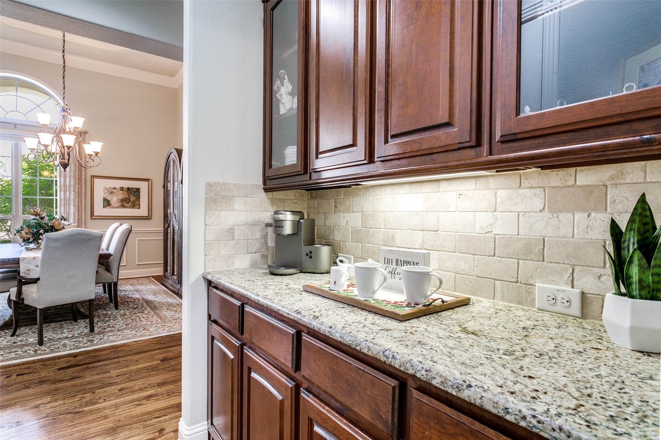 Southlake, Texas, 76092, United States, 4 Bedrooms Bedrooms, ,5 BathroomsBathrooms,Residential,Active,1963281