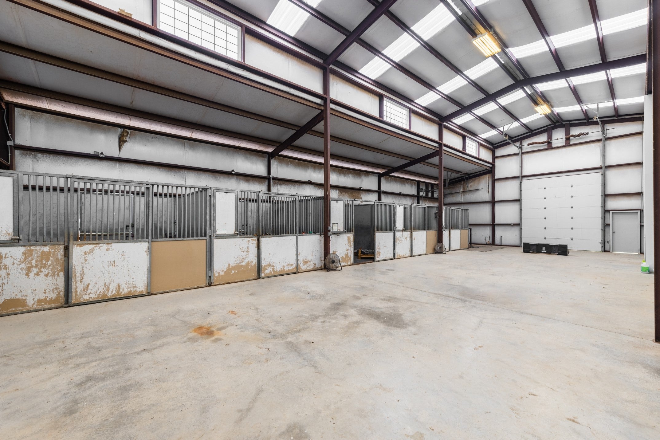 Bertram, Texas, 78605, United States, 4 Bedrooms Bedrooms, ,7 BathroomsBathrooms,Residential,Active,1987224