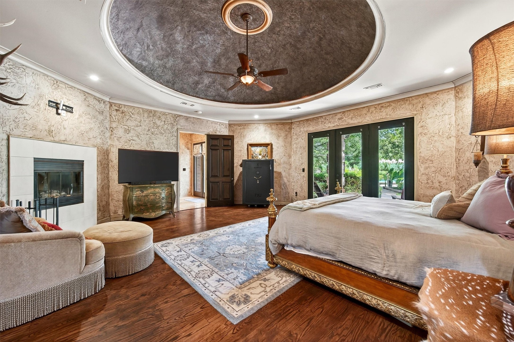 Pottsboro, Texas, 75076, United States, 5 Bedrooms Bedrooms, ,6 BathroomsBathrooms,Residential,Active,1953378