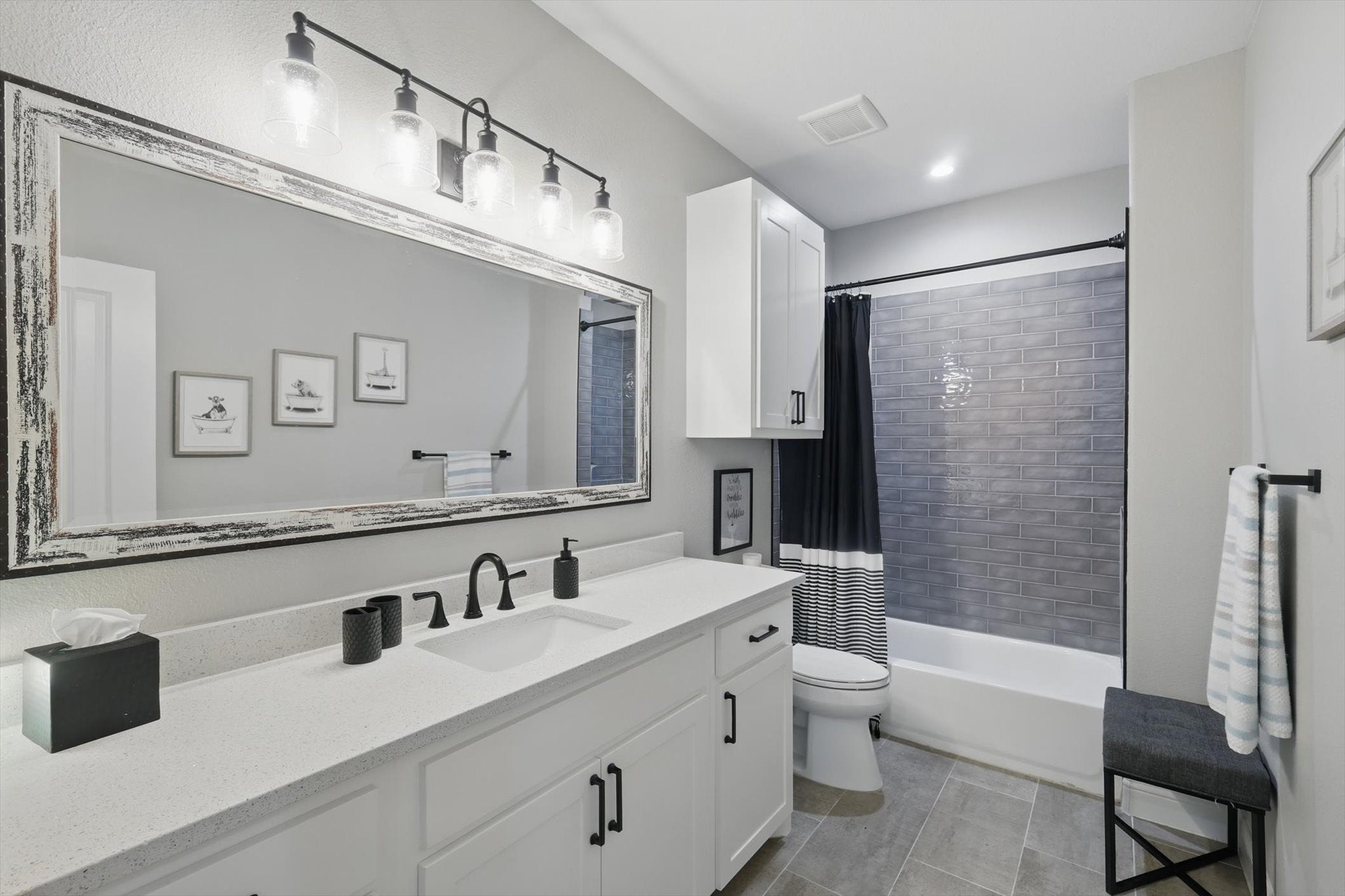 Fort Worth, Texas, 76126, United States, 4 Bedrooms Bedrooms, ,6 BathroomsBathrooms,Residential,Active,1828687