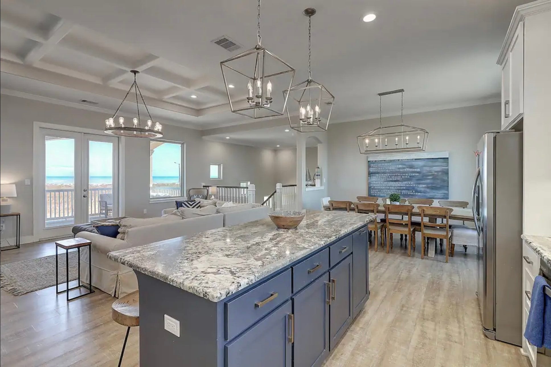Port Aransas, Texas, 78373, United States, 4 Bedrooms Bedrooms, ,4 BathroomsBathrooms,Residential,Active,1910137
